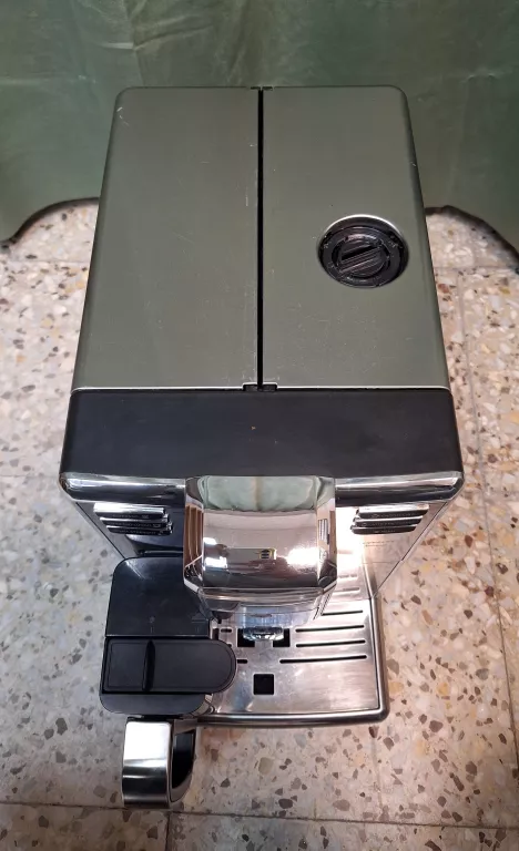 ekspres-saeco-deluxe-hd6921-stan-11323-2