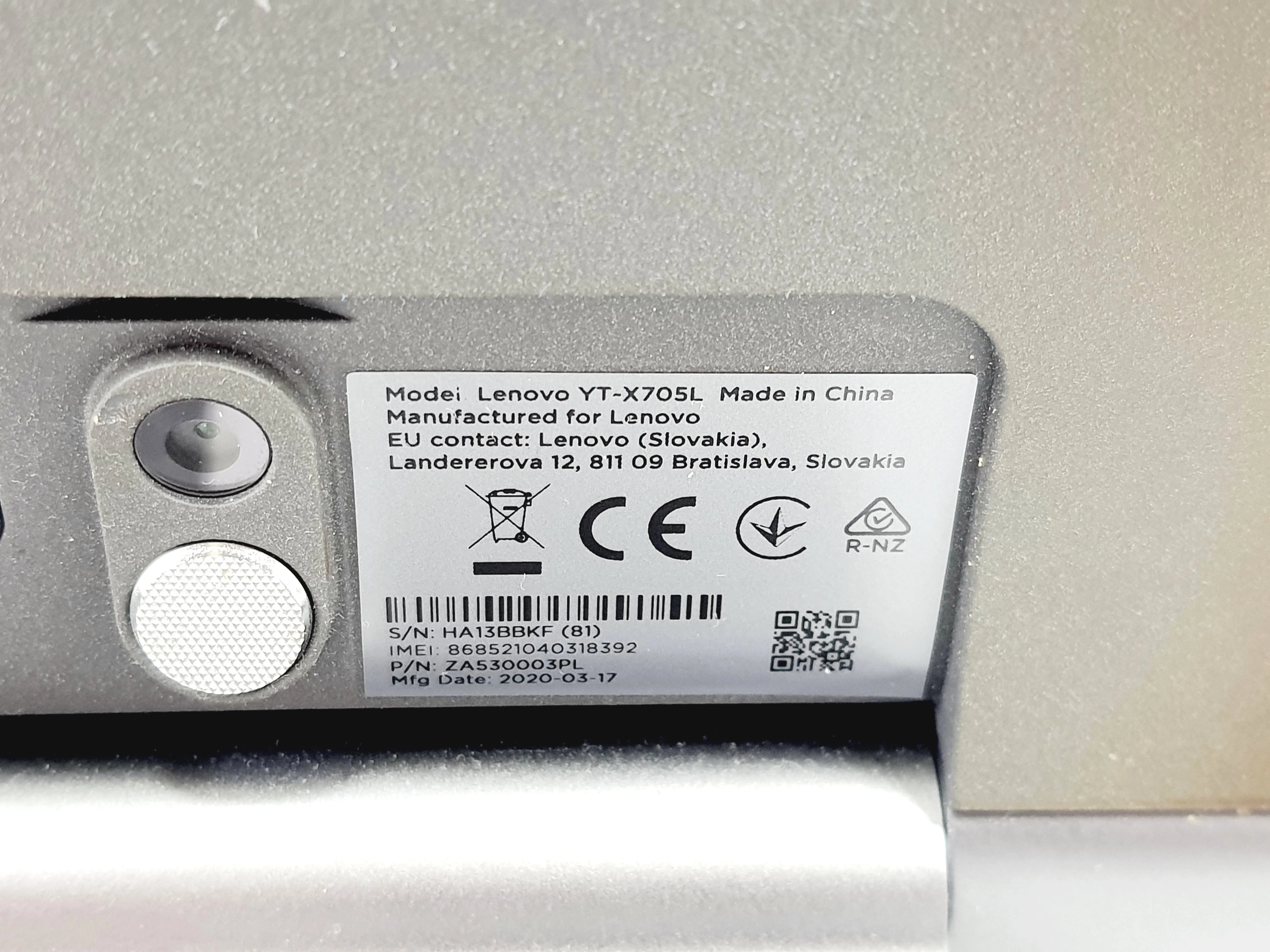 tablet-lenovo-yoga-smart-tab-yt-x705l-101-4-gb-64-gb-stan-11323-2