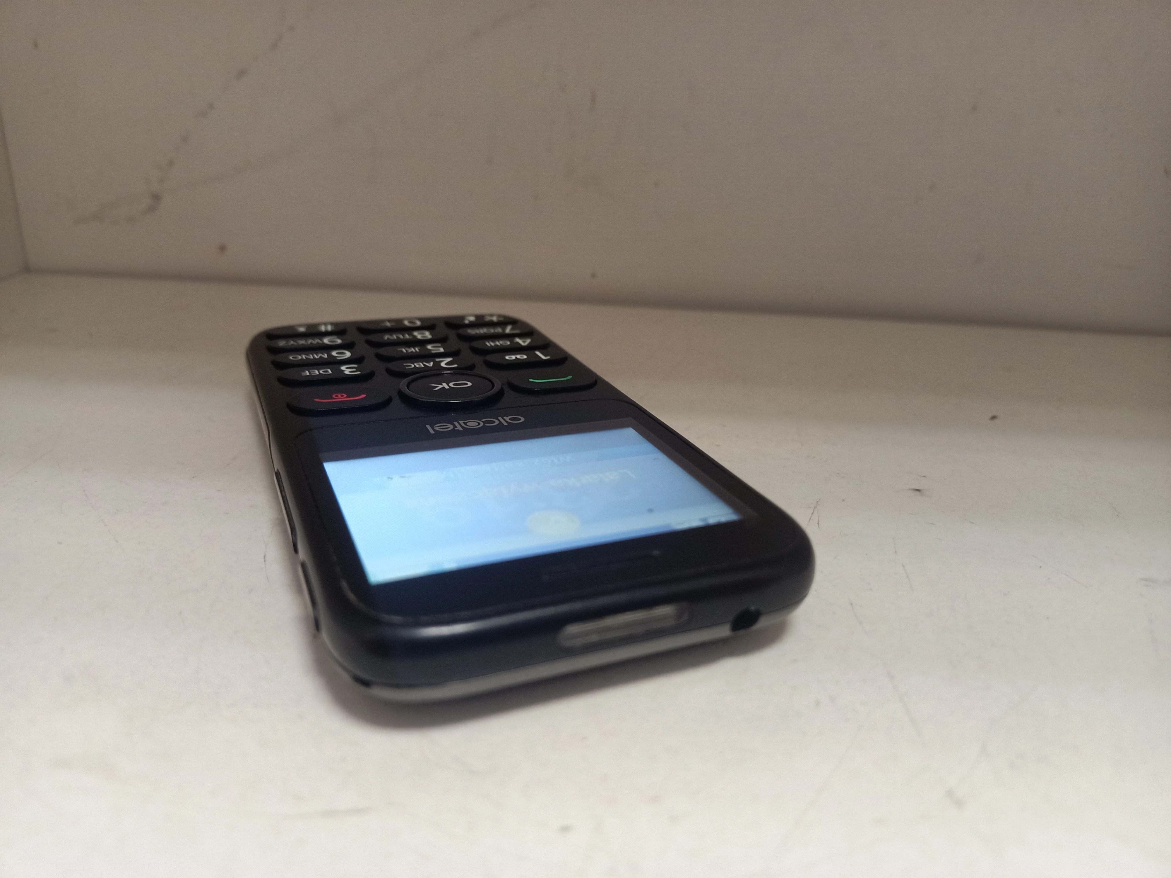 telefon-alcatel-2019g-stan-11323-2