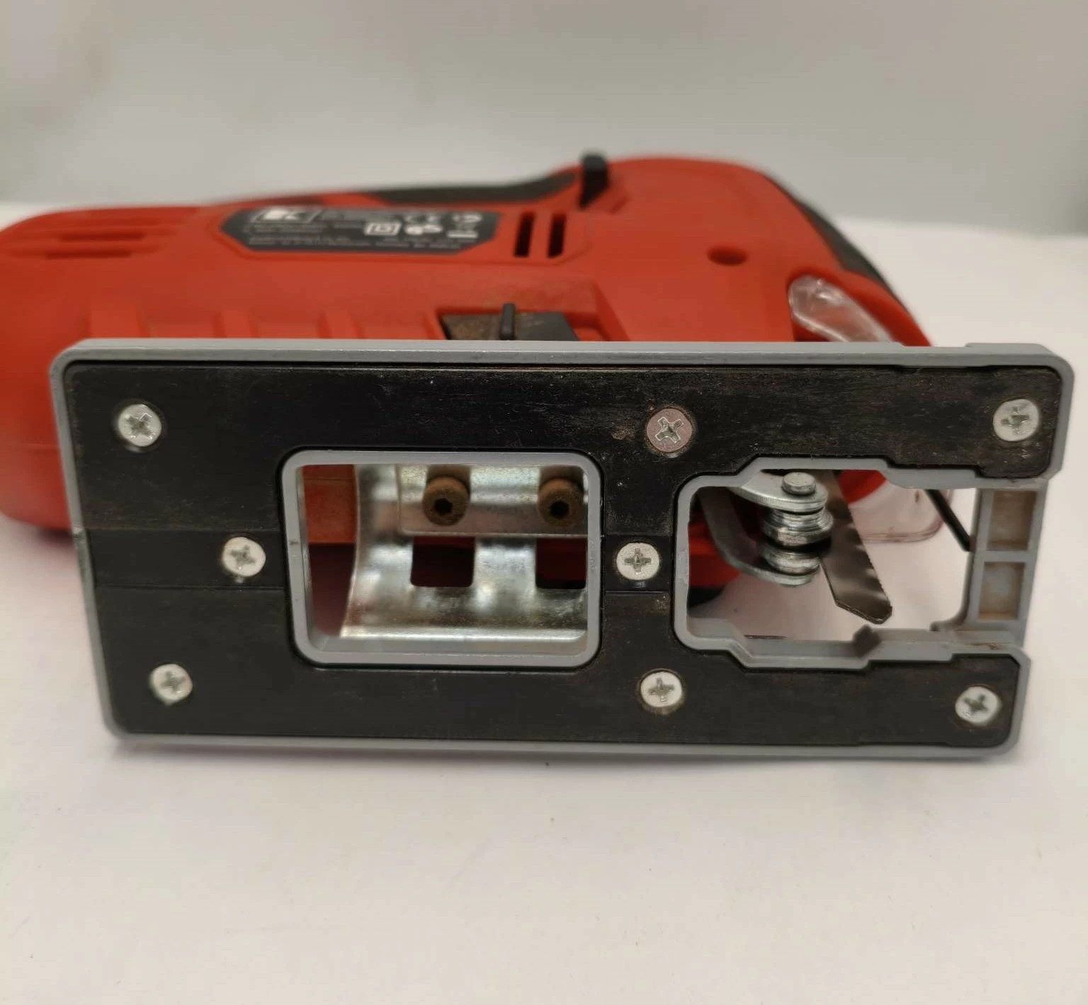 wyrzynarka-myproject-850w-komplet-glebokosc-ciecia-w-drewnie-8000