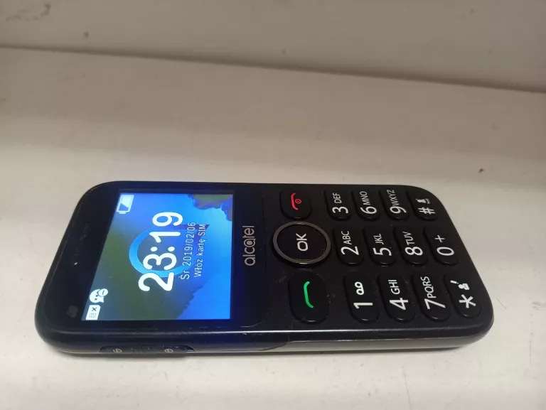 telefon-alcatel-2019g-kod-producenta-2019g-3aalwe1