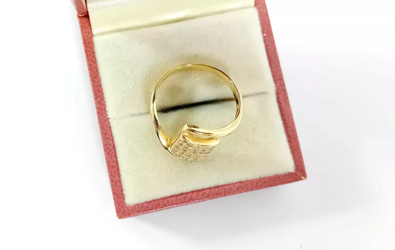 zjawiskowy-zloty-pierscionek-pr-585-r18-cudo-tysiaclecia-2a-nowe-miasto-lubawskie