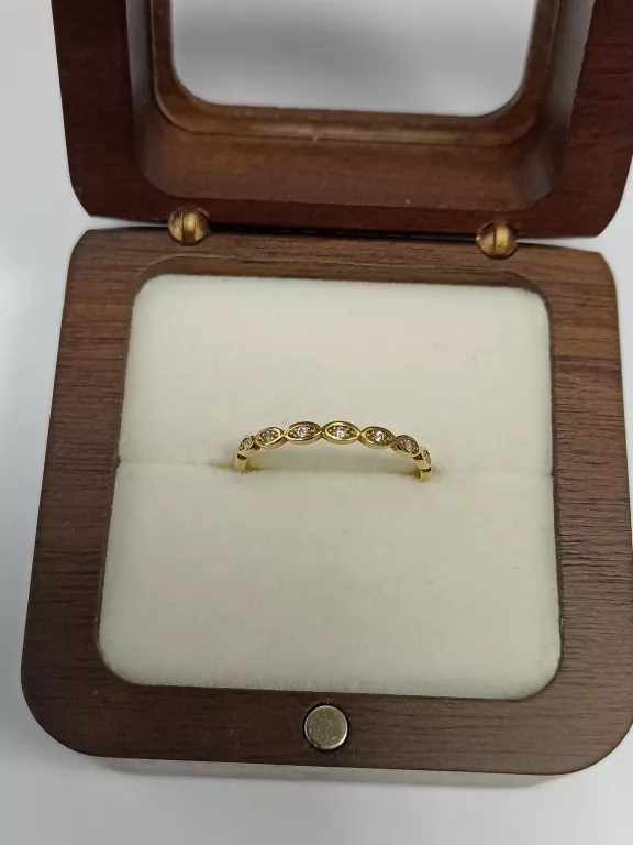 zloty-pierscionek-p333-077g-r12-ean-gtin-5030934113748