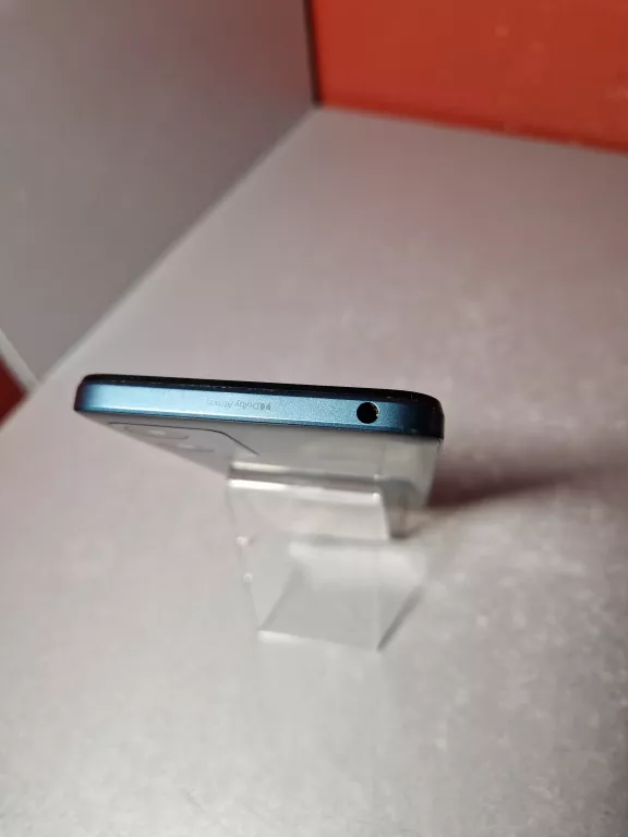 telefon-motorola-e-13-64-gb-kod-producenta-paxt0020pl