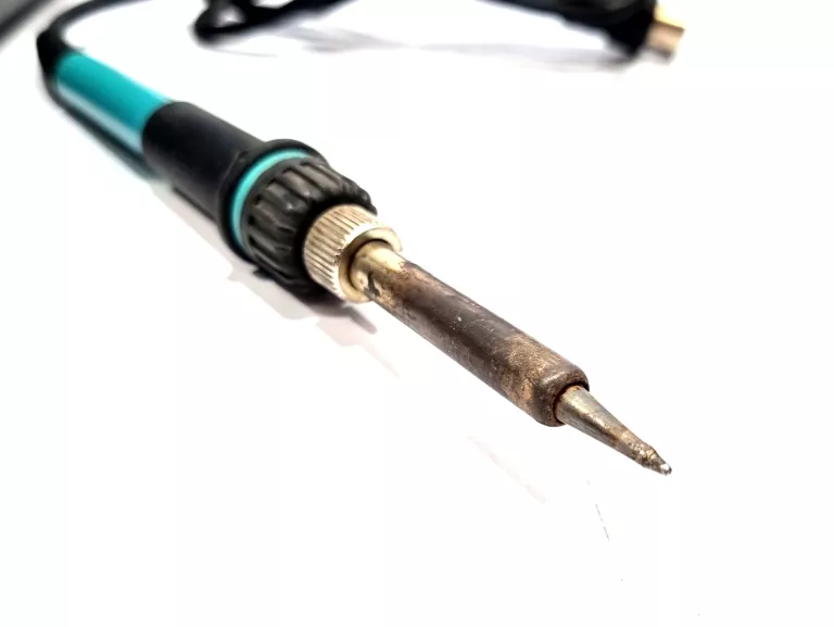 stacja-lutownicza-zhaoxin-852d-marka-248811-1955546