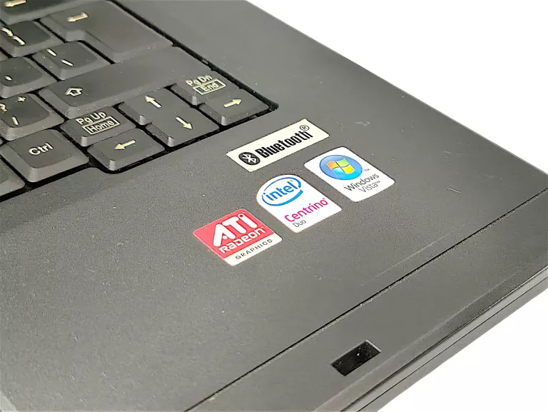 laptop-fujitsu-siemens-esprimo-mobile-v5545-torba-lad-stan-11323-2