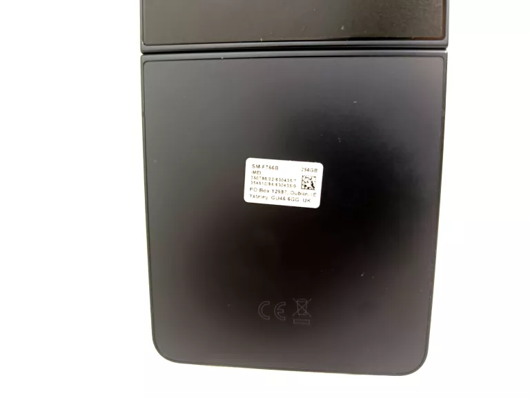 telefon-samsung-galaxy-z-flip7-12256gb-przekatna-ekranu-670