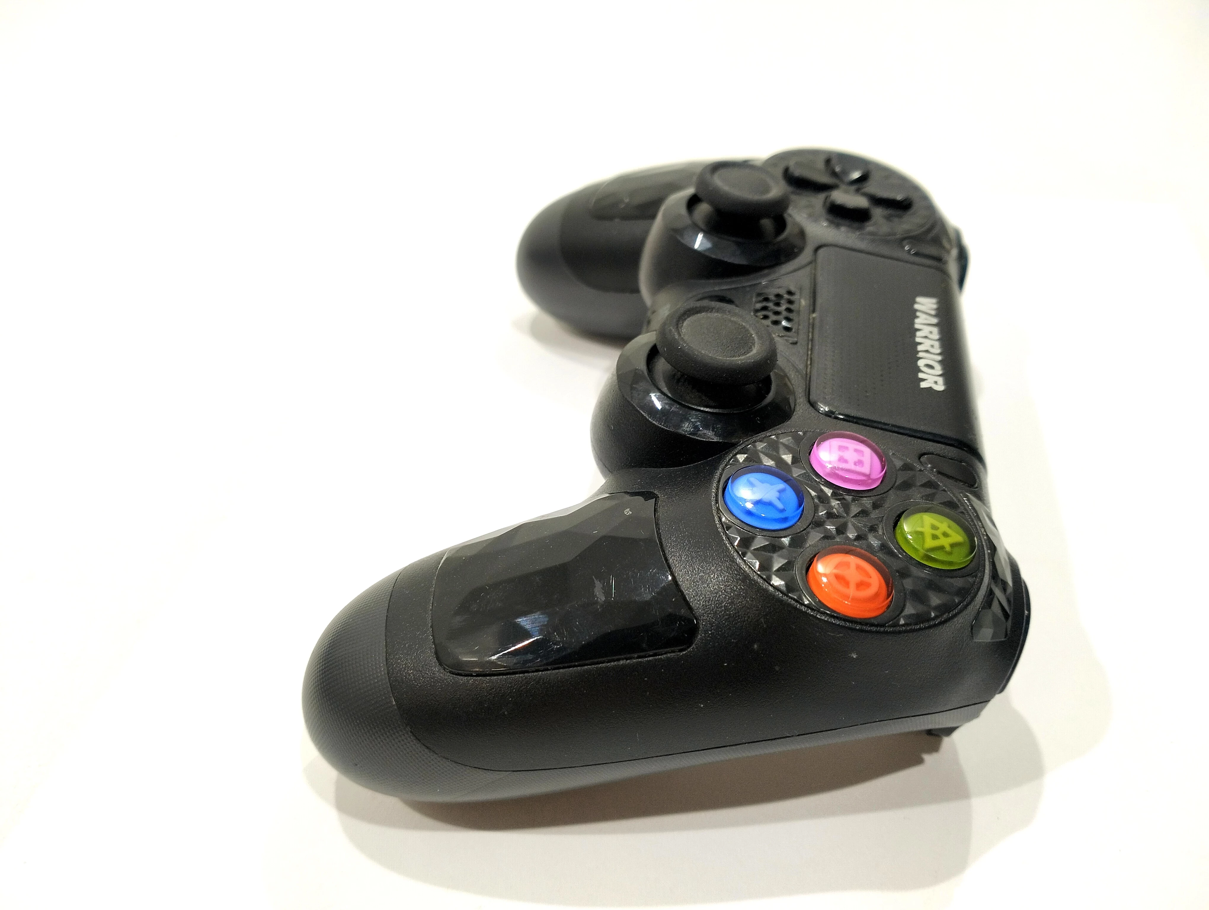 pad-bezprzewodowy-krugermatz-warrior-km0771-marka-248811-1135853