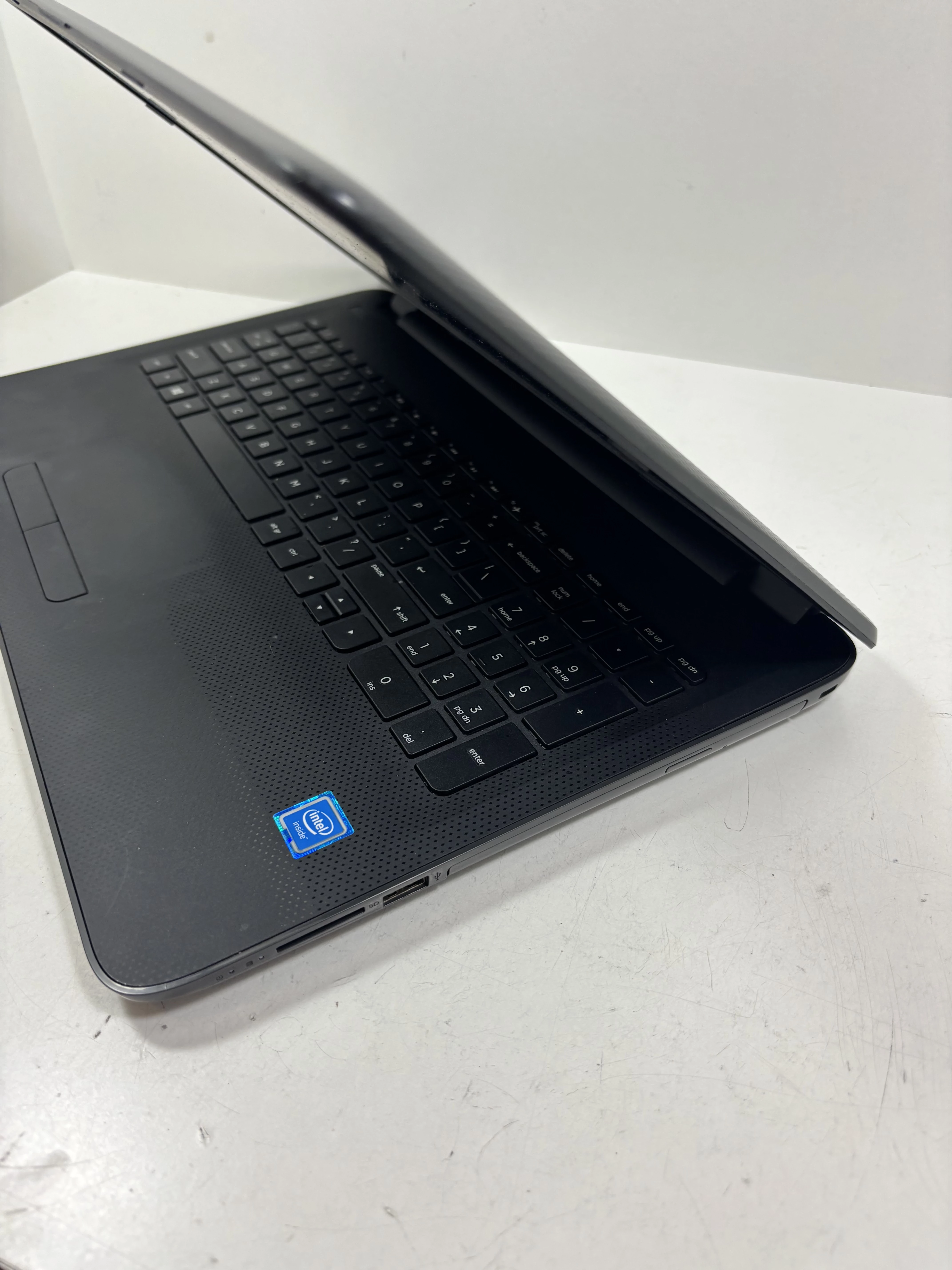 laptop-hp-250-g4-ean-gtin-889894569660