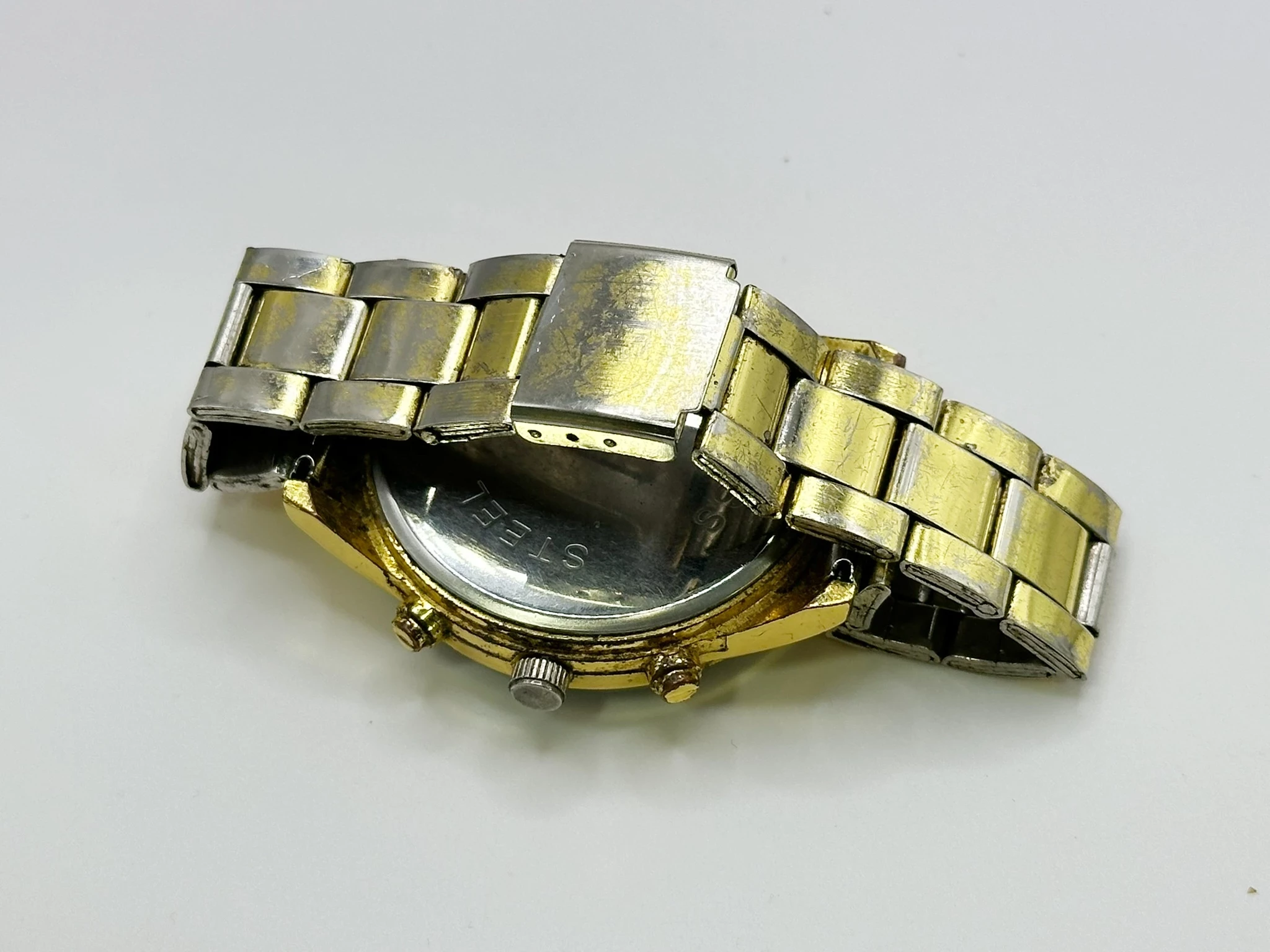 zloty-zegarek-kwarcowy-meski-xiakang-elegancki-klasyk-bransoleta-ksztalt-koperty-129223-2