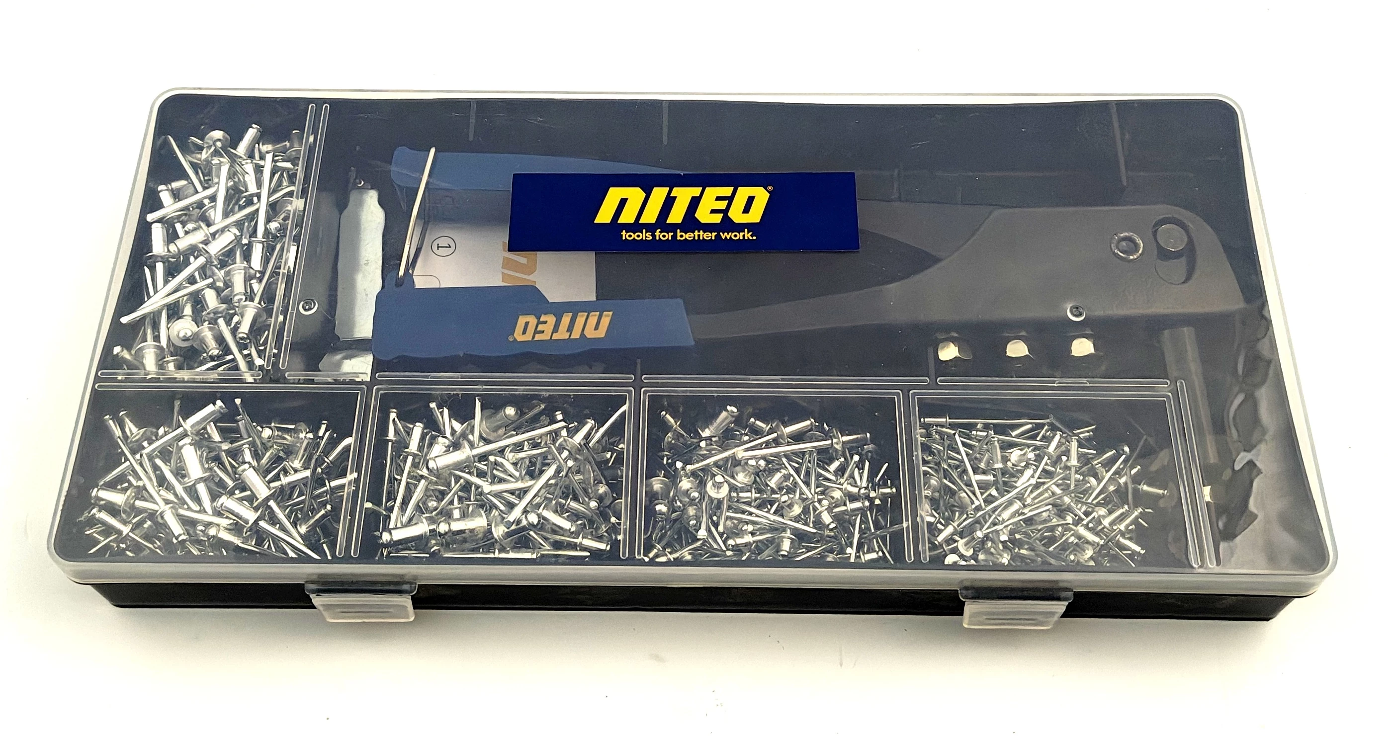 niteo-nitownica-reczna-zestaw-nitow-1-go-maja-11a-libiaz