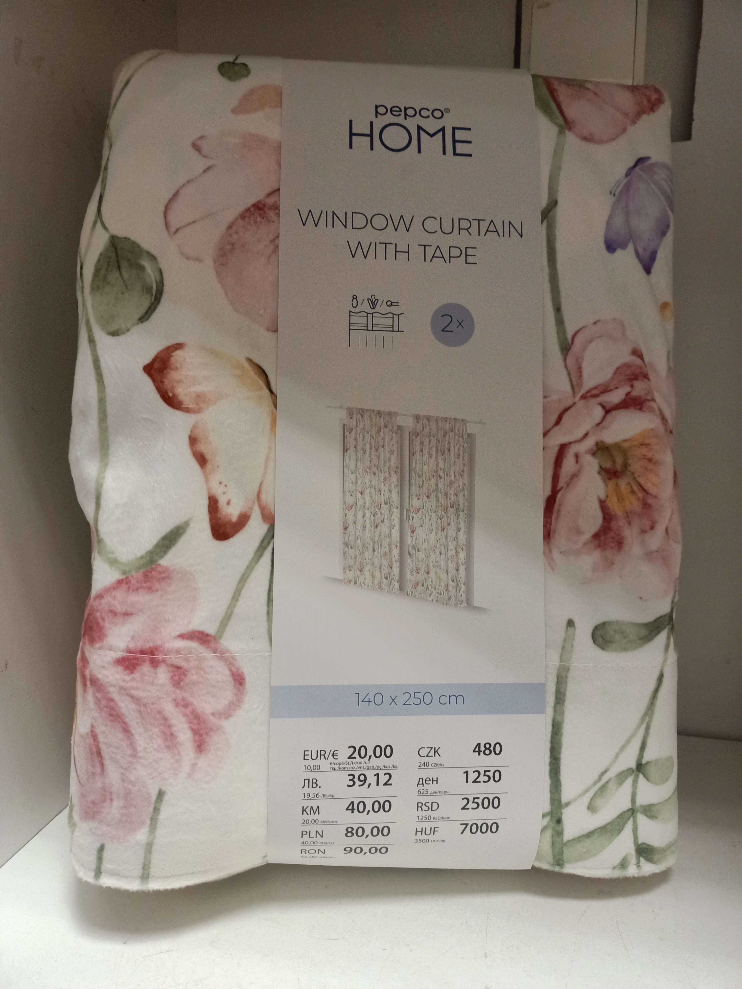 zaslony-w-kwiaty-140x250-cm-senatorska-38-legnica