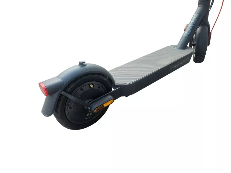 hulajnoga-elektryczna-xiaomi-mi-scooter-4-pro-2-gen-lad-waga-1420