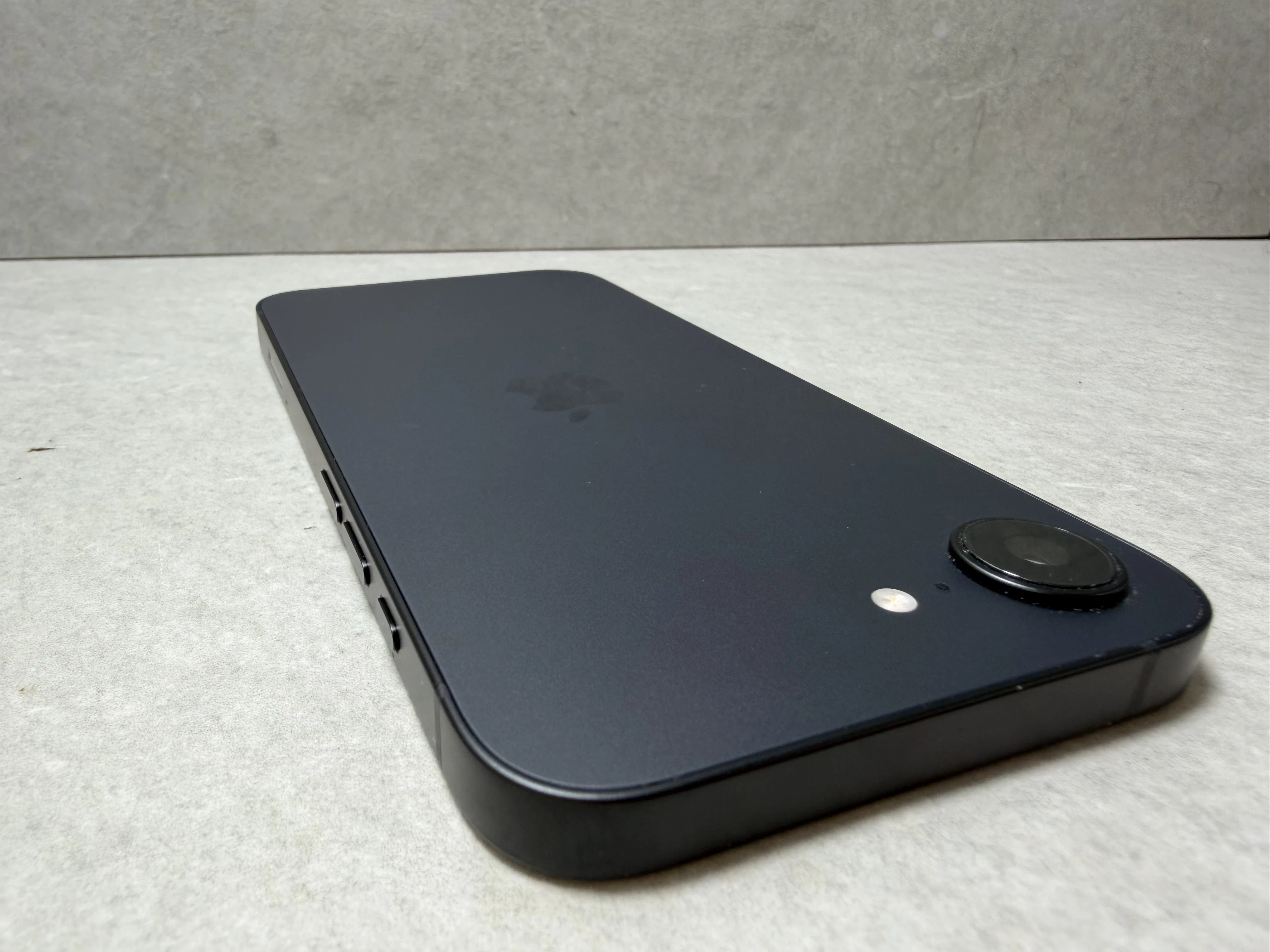 TELEFON IPHONE 16E 128GB CZARNY *BEZ RAT*GWARANCJA!!!!!! | Smartfony i ...