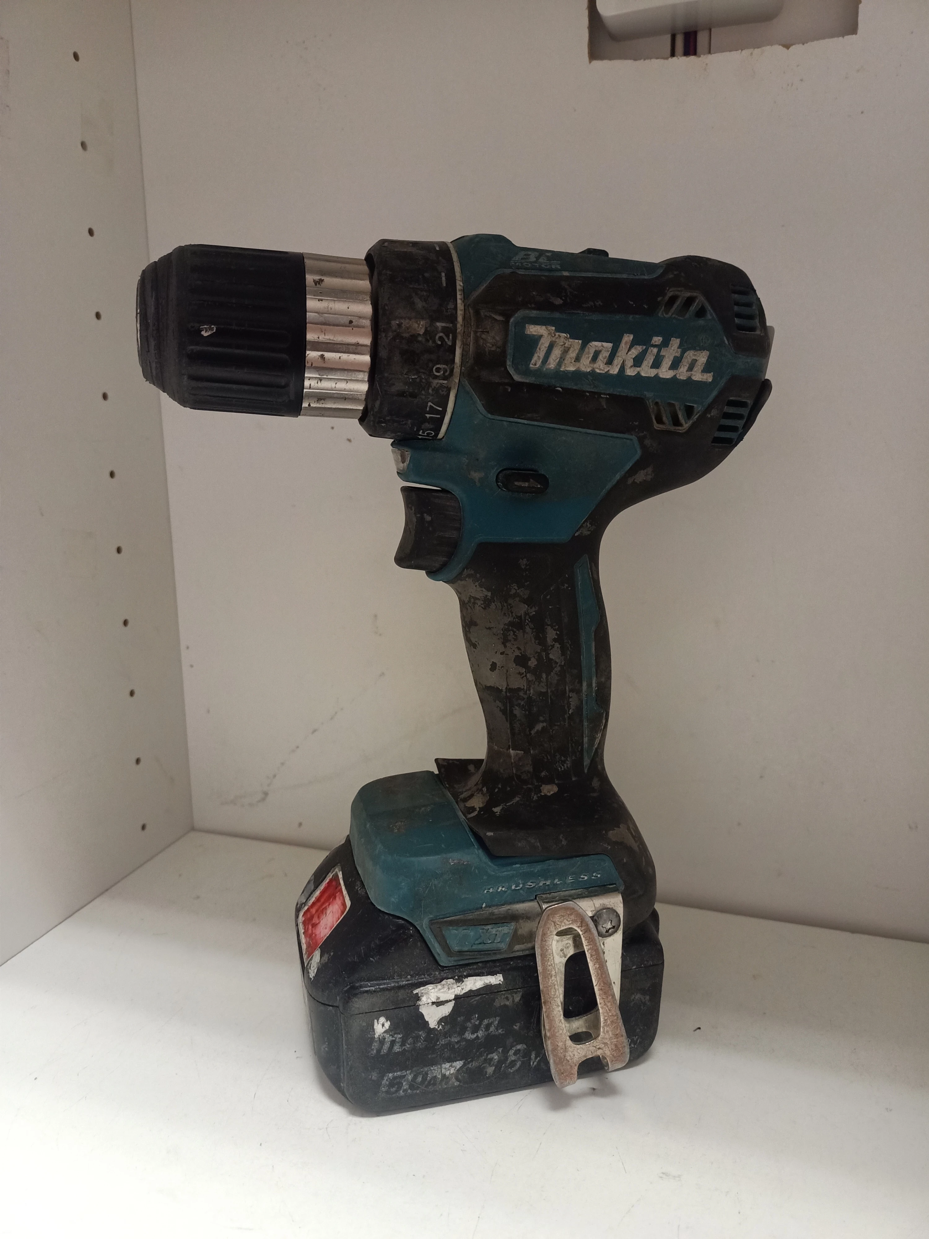 wkretarka-makita-ddf485-senatorska-38-legnica