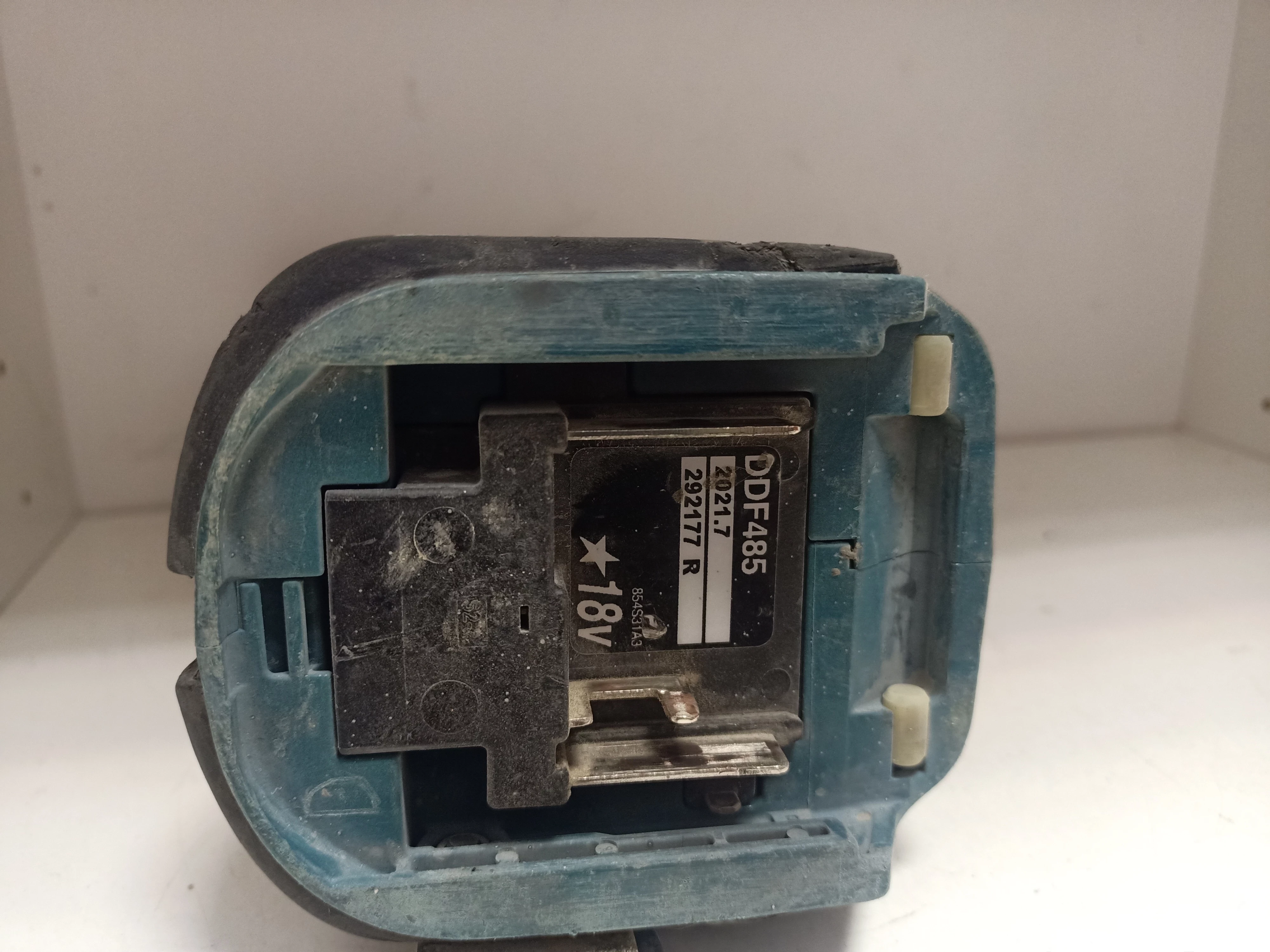 wkretarka-makita-ddf485-stan-11323-2