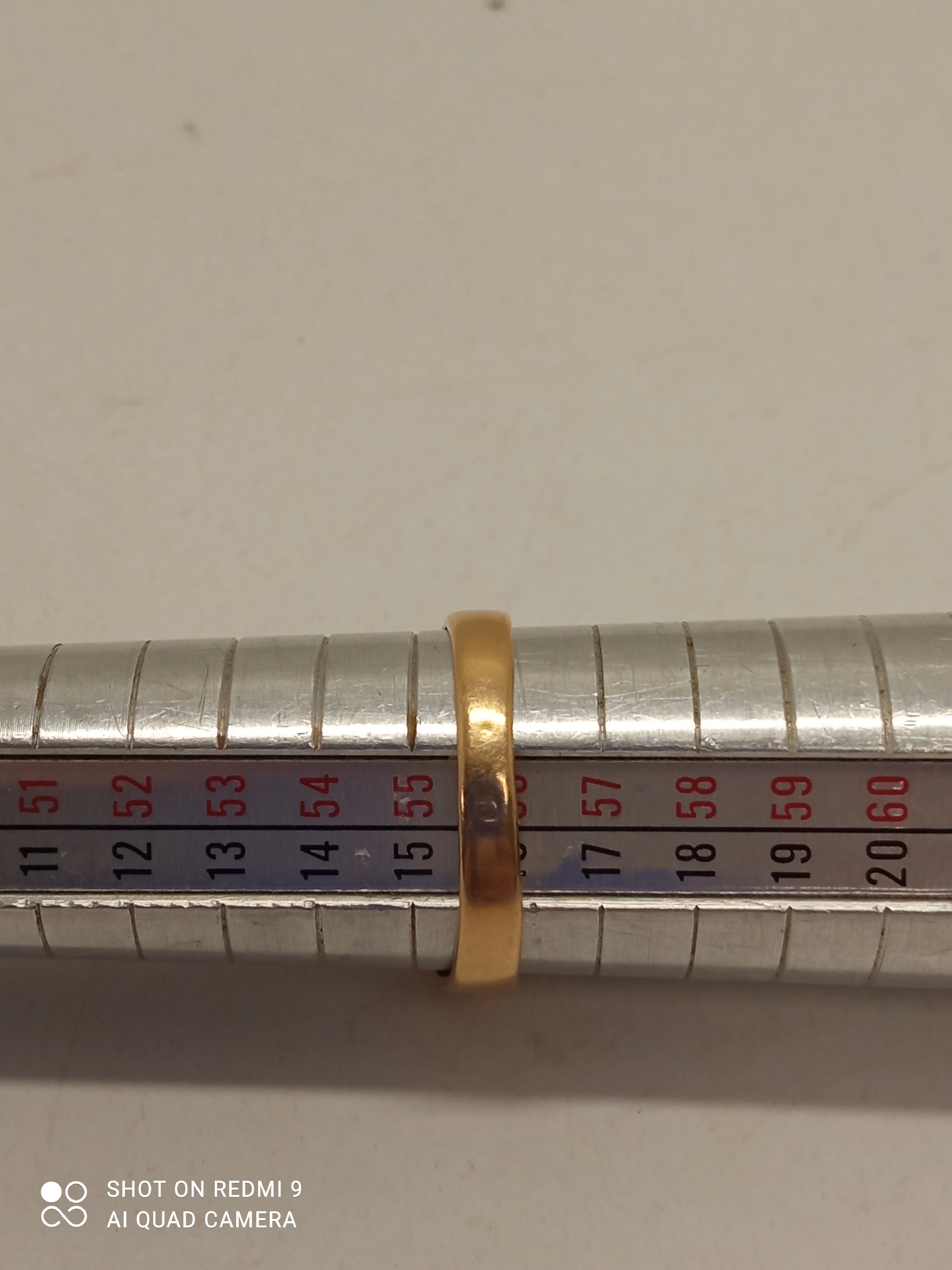 wyrob-jubilerski-pierscionek-p-585-waga-377-marka-248811-958954