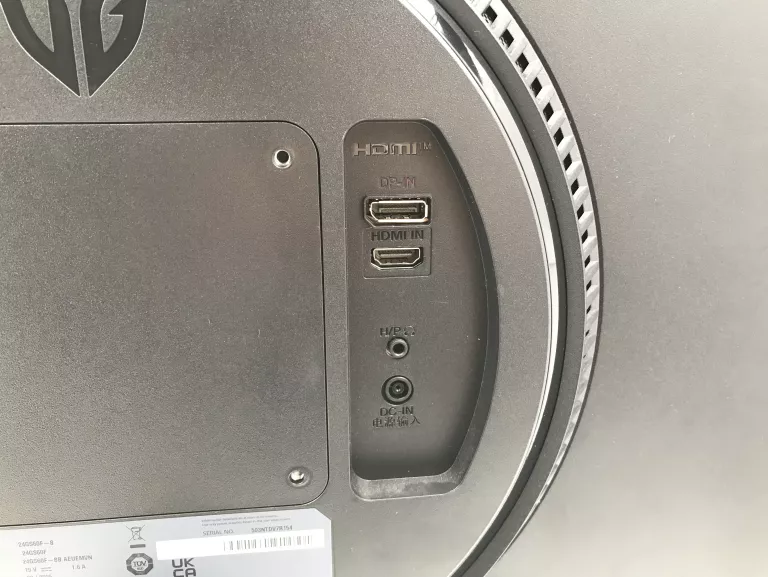 monitor-lg-ultragear-24gs60f-b-238-1920x1080px-ips-180hz-1-ms-przekatna-ekranu-cale-2400