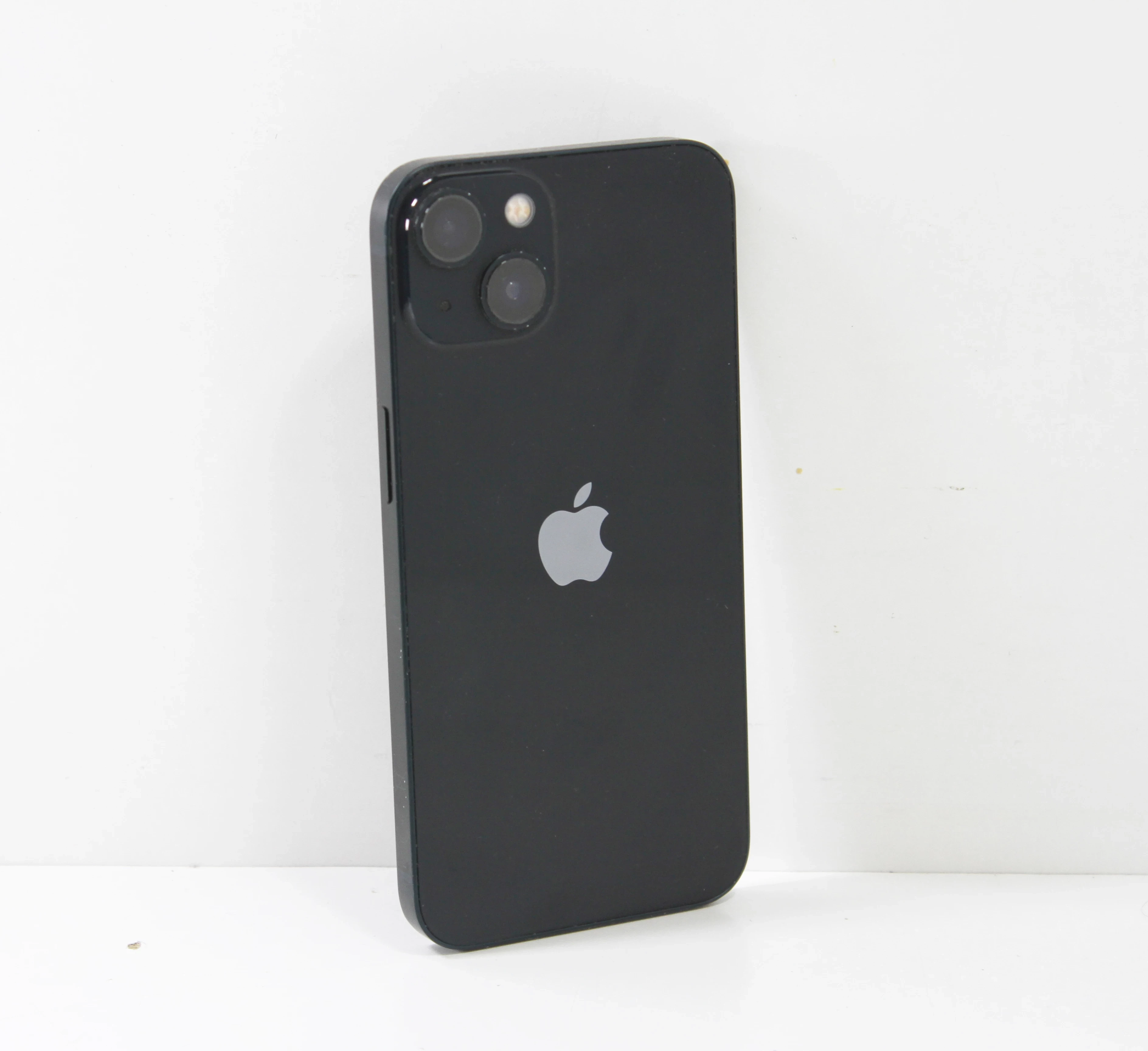 telefon-iphone-13-128-86-bateria-ean-gtin-194253409144