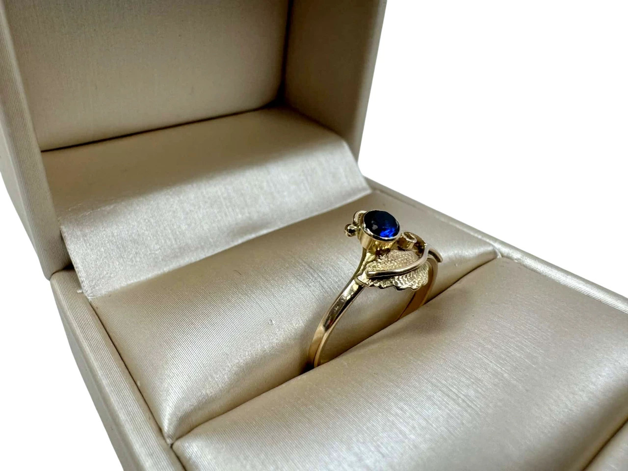 zloty-pierscionek-z-listkiem-wysadzany-cyrkonia-pr-585-w-173-r-18-rodzaj-2205-2