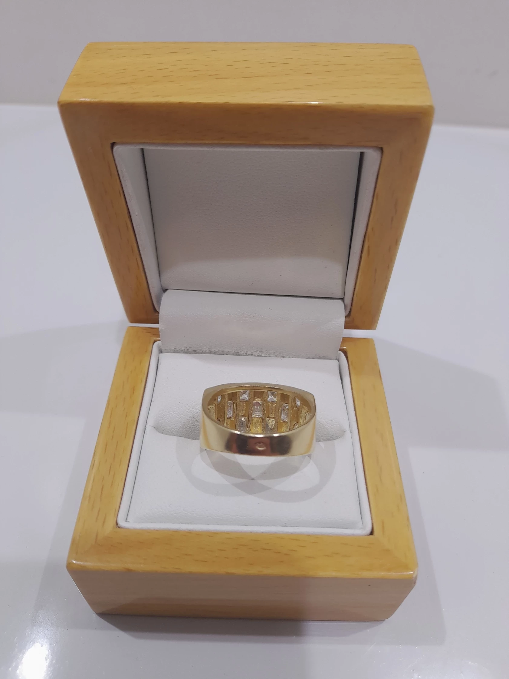 wyrob-jubilerski-pierscionek-waga-907-proba-585-kamien-17088-128