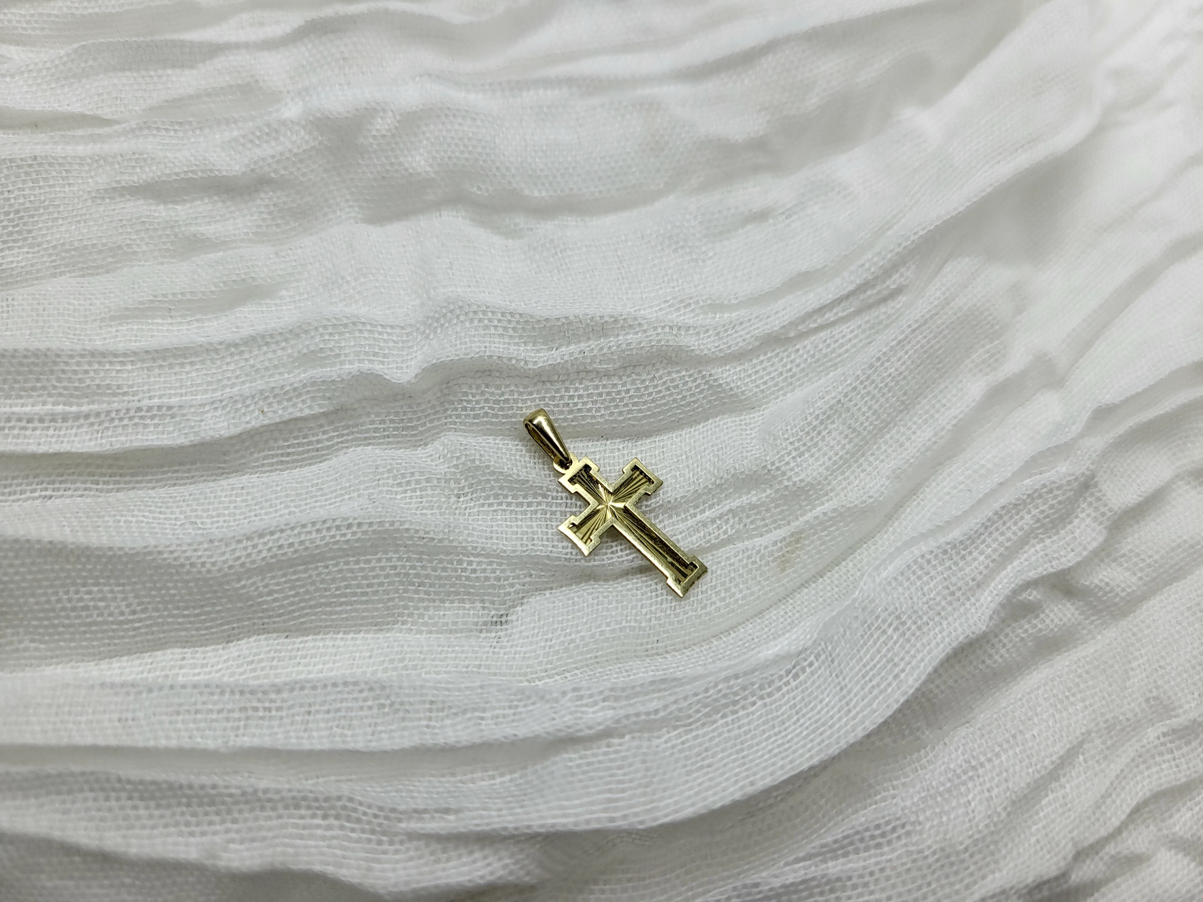 zloty-wisiorek-krzyzyk-pr585-047g-pl-wolnosci-12-sj-wloclawek