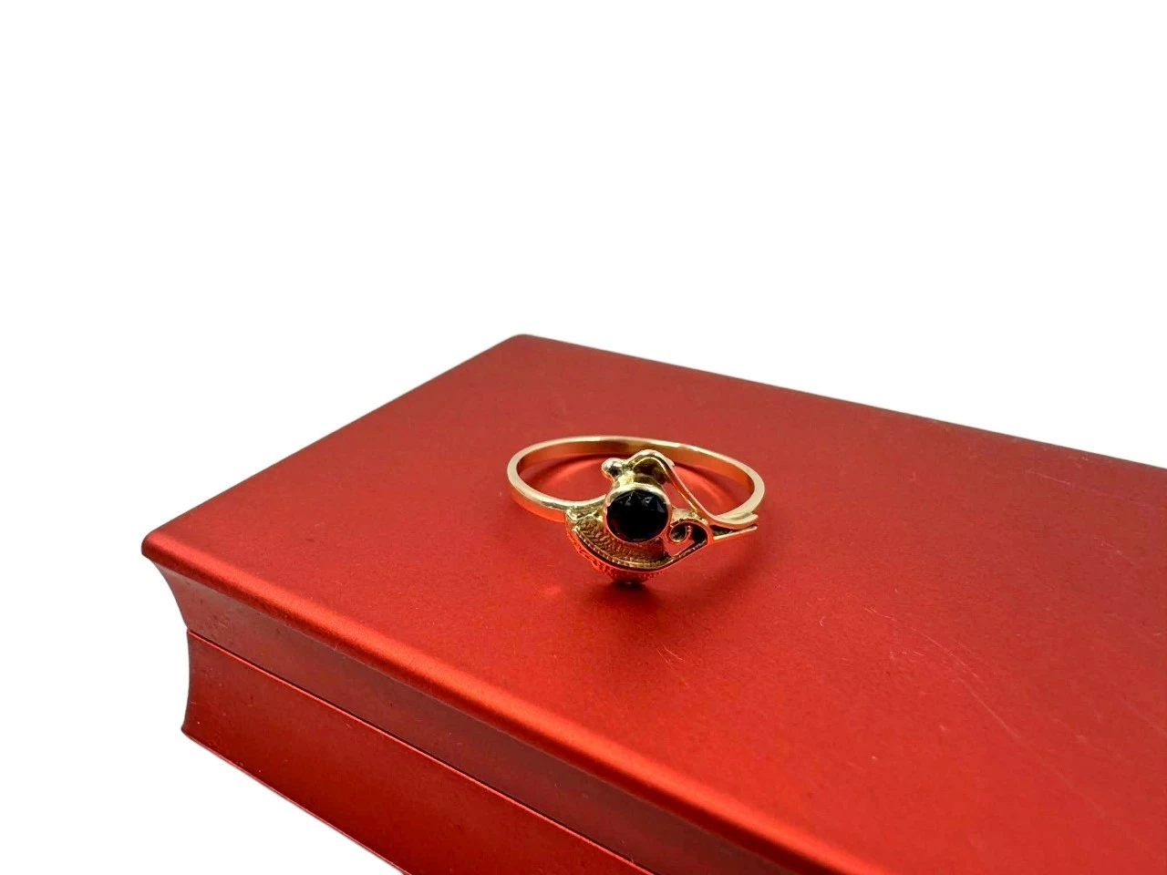 zloty-pierscionek-z-listkiem-wysadzany-cyrkonia-pr-585-w-173-r-18-kamien-17088-128