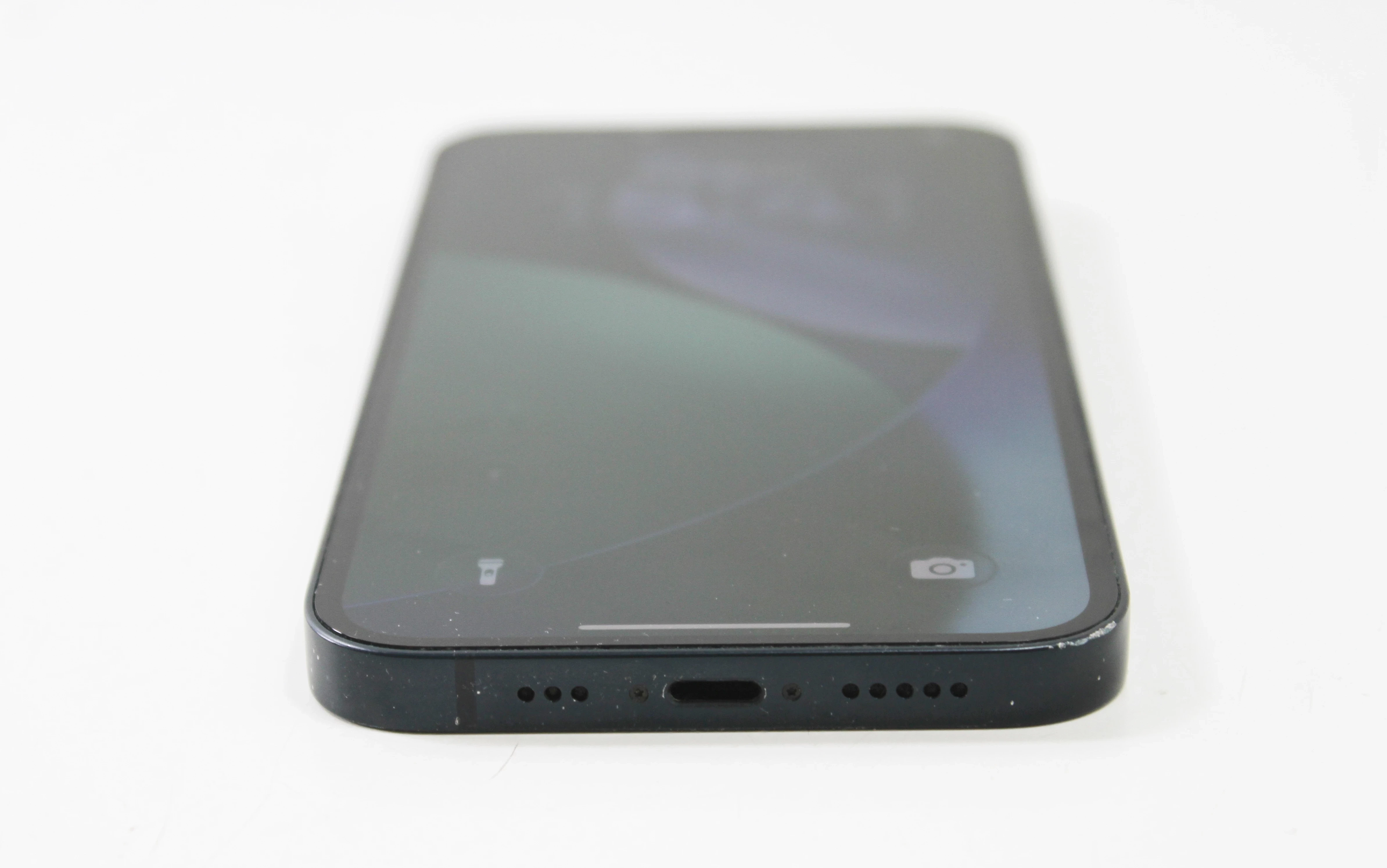 telefon-iphone-13-128-86-bateria-przekatna-ekranu-610