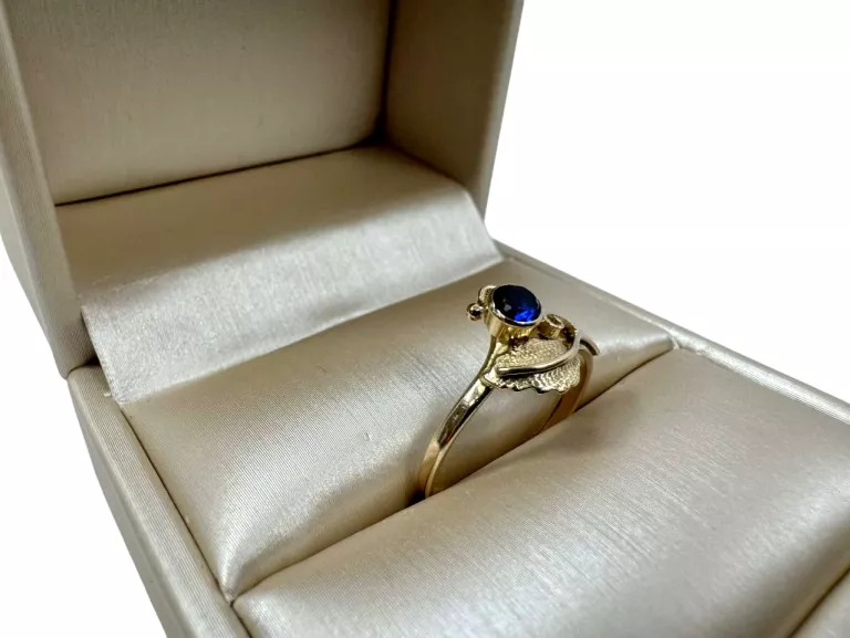 zloty-pierscionek-z-listkiem-wysadzany-cyrkonia-pr-585-w-173-r-18-rodzaj-2205-2