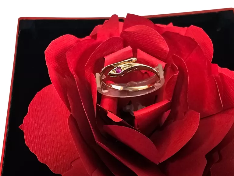 zloty-pierscionek-syntrubin-p-585-w-136g-r-20-waga-136