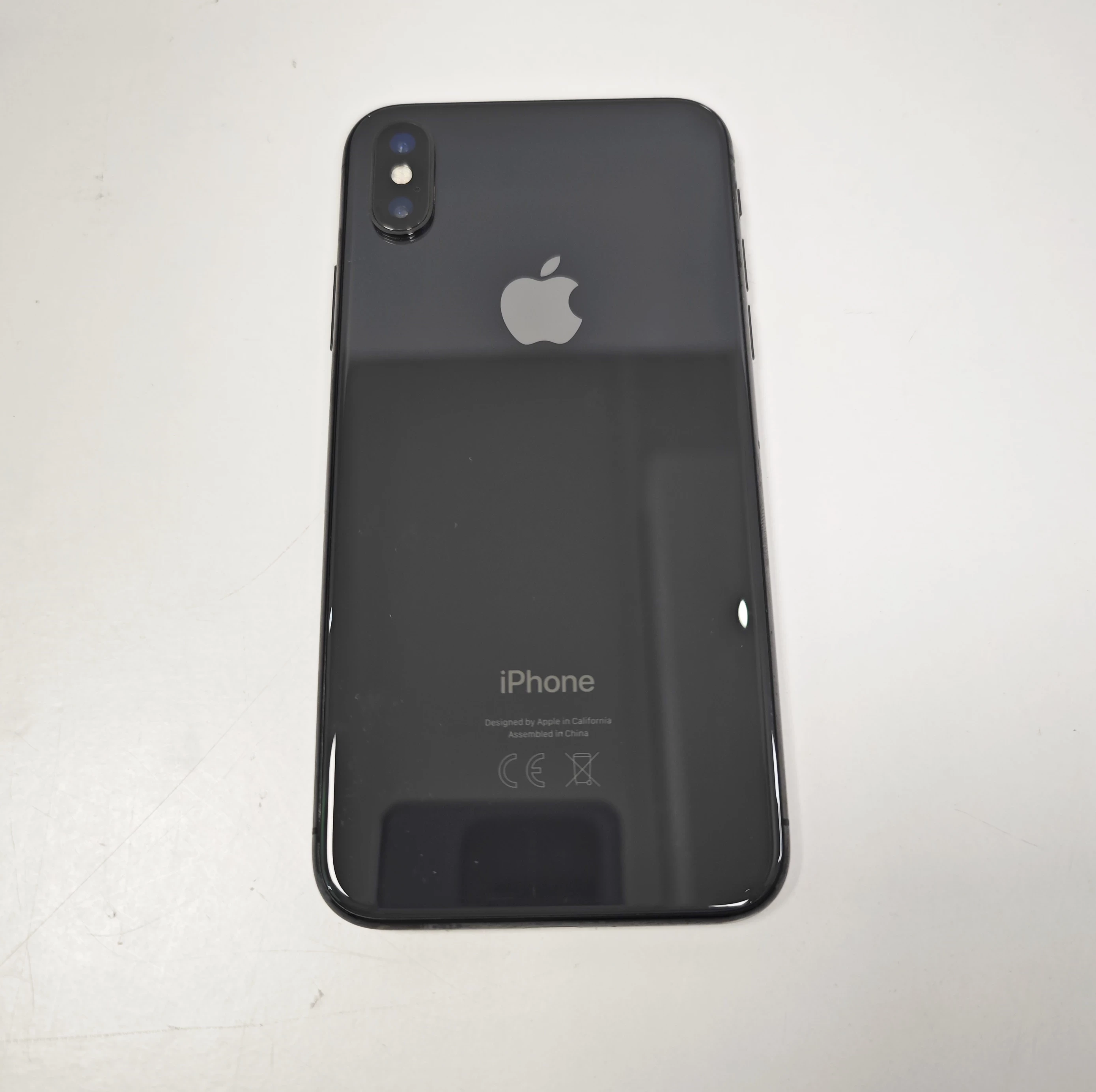 telefon-iphone-x-256gb-typ-202685-212929