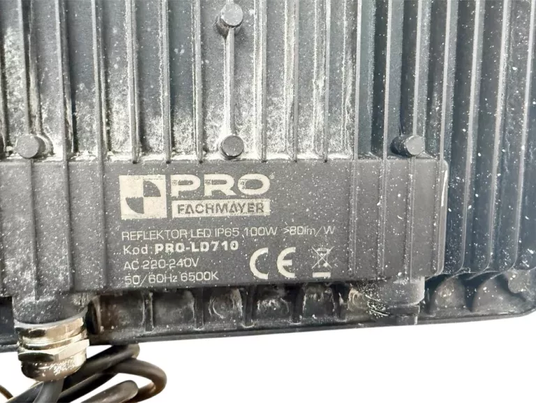 pro-reflektor-led-ip65-50w-80lm-temperatura-barwowa-1200