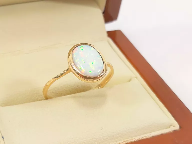 magiczny-zloty-pierscionek-proby-585-rozmiar-19-mickiewicza-1-nidzica