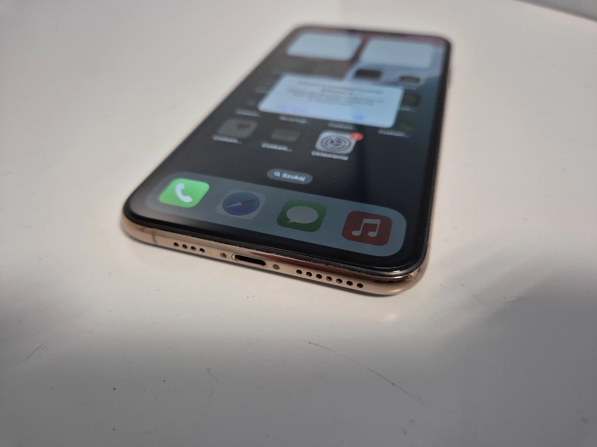 apple-iphone-xs-max-64gb-76-zloty-typ-202685-212929