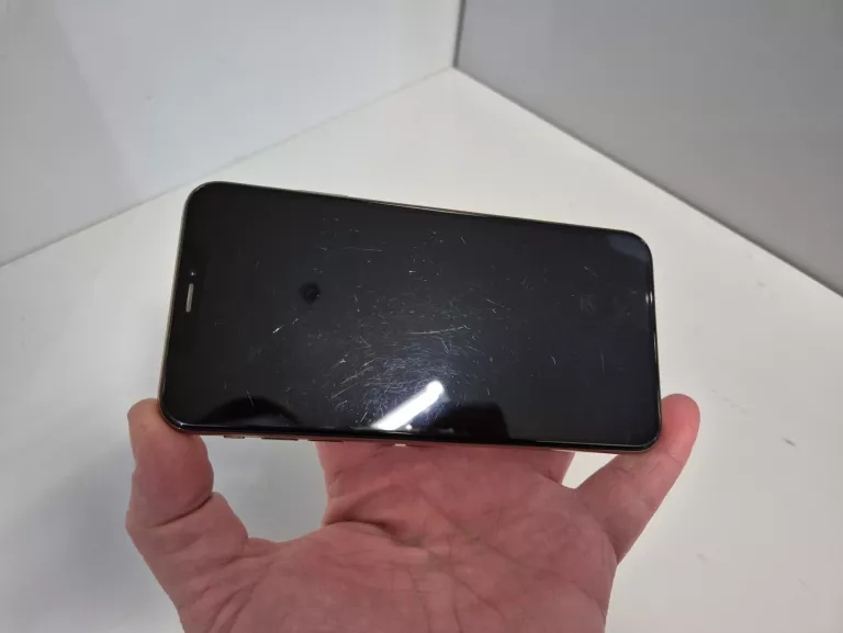 apple-iphone-xs-max-64gb-76-zloty-kod-producenta-mt522pma