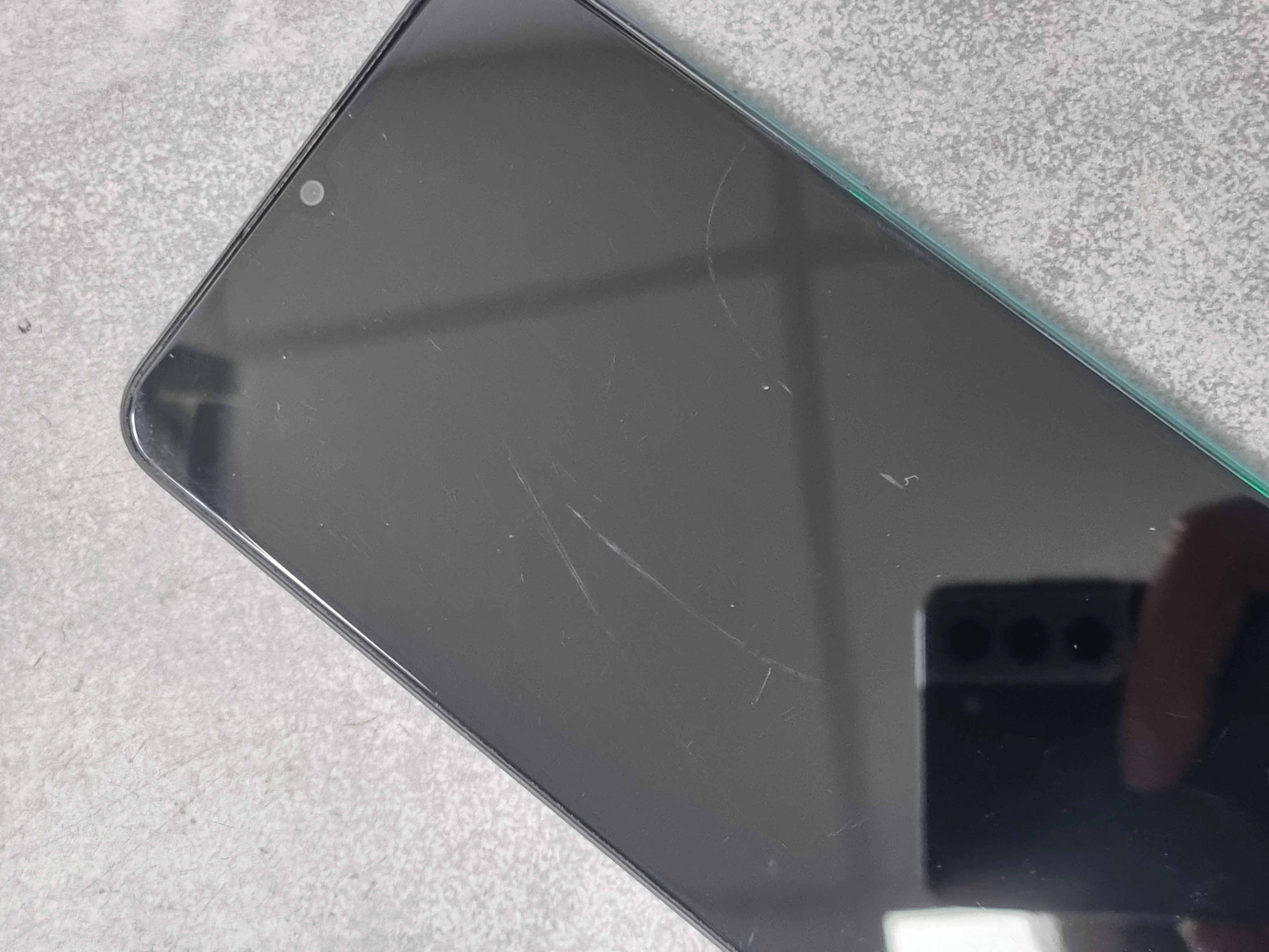 telefon-realme-note-60-6128gb-przekatna-ekranu-674