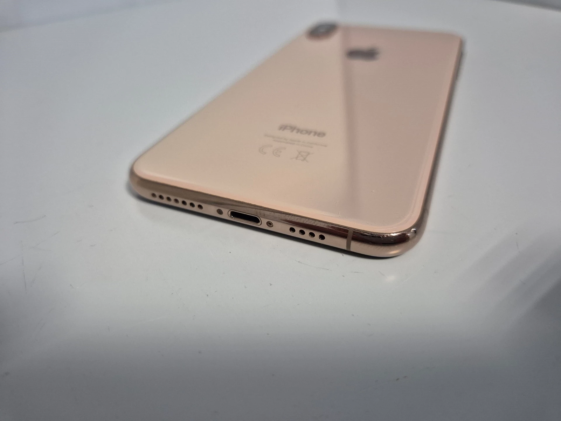 apple-iphone-xs-max-64gb-76-zloty-pamiec-ram-202865-214121