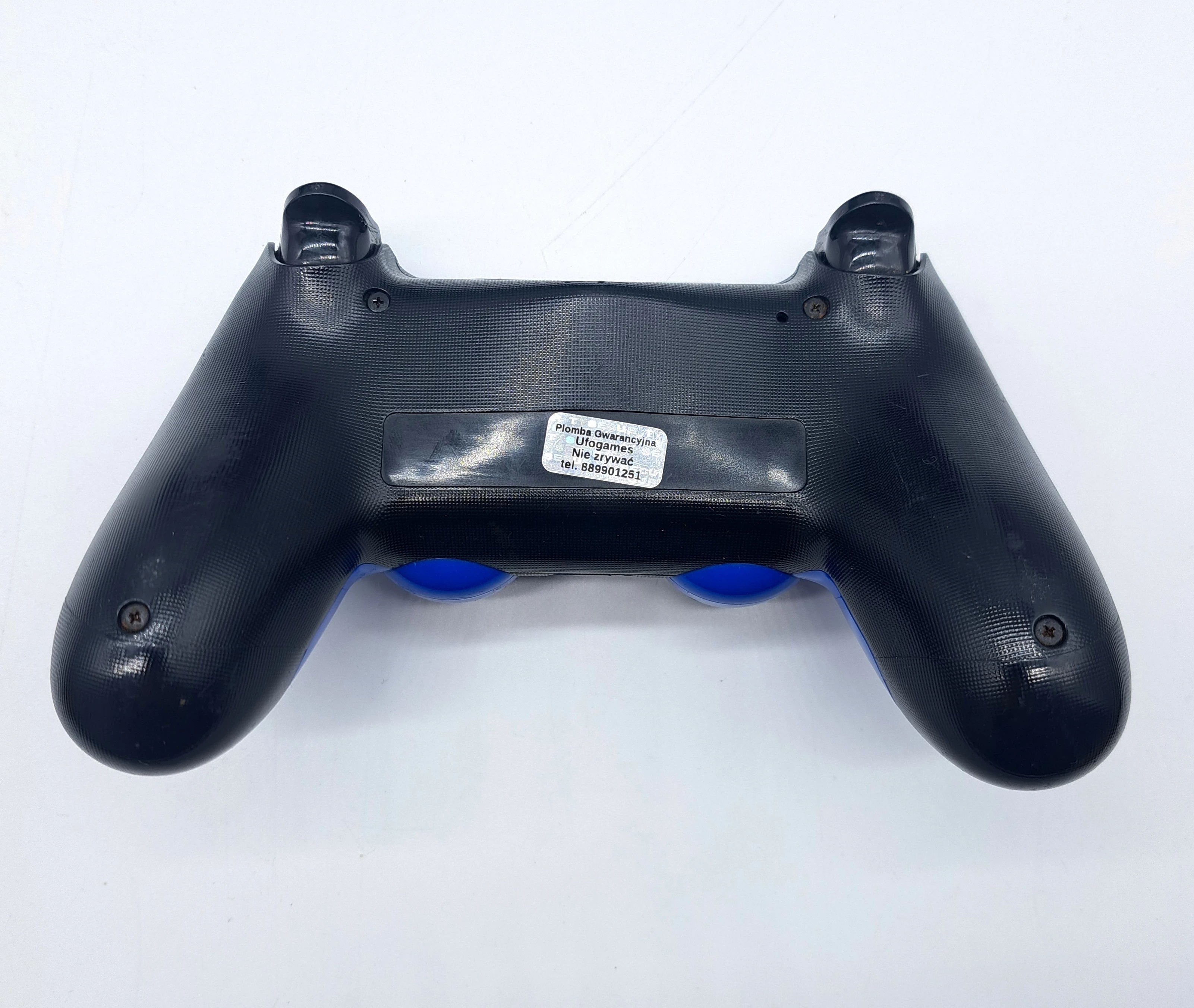 konsola-playstation-4-slim-500gb-pad-zasilacz-wersja-130590-1