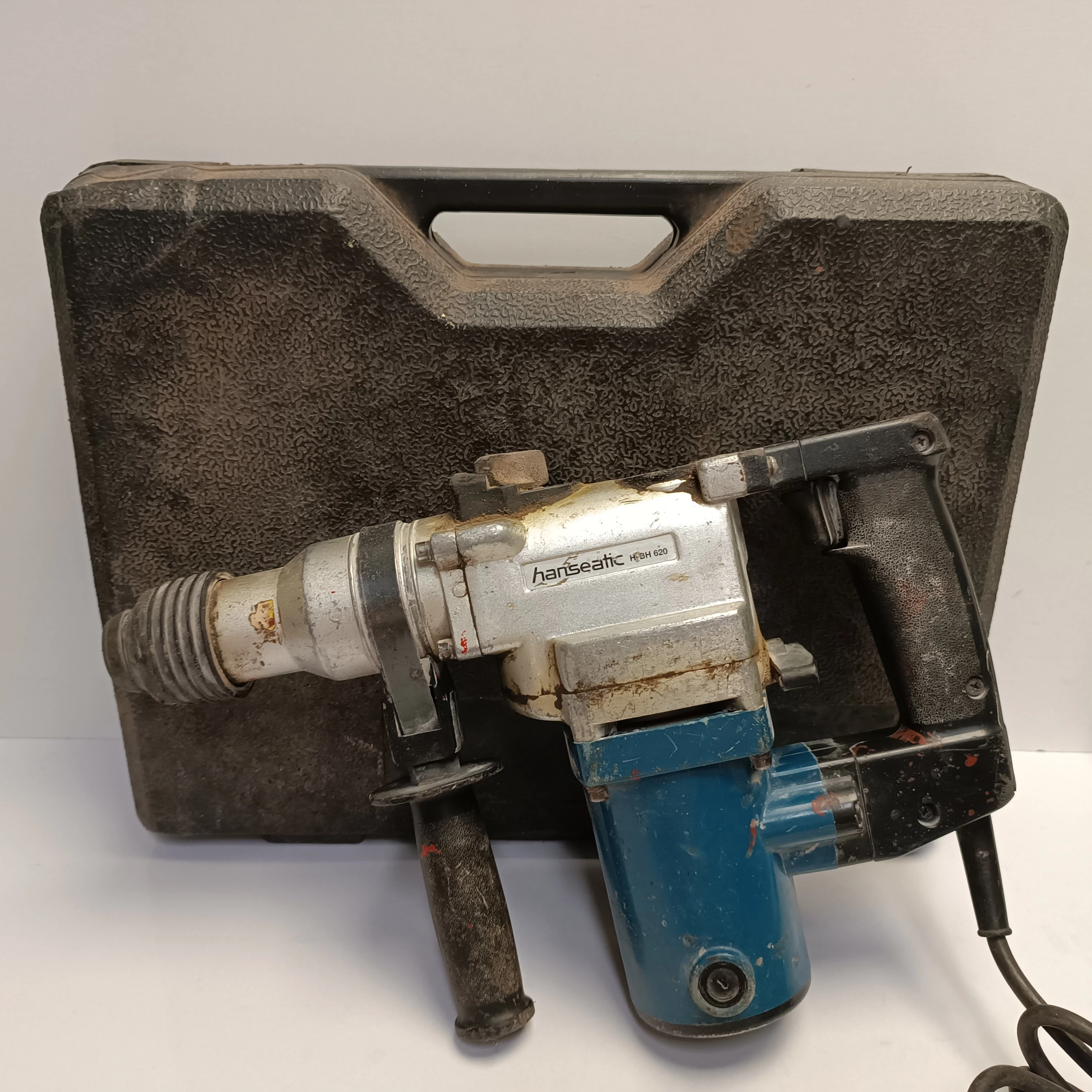 mlot-wyburzeniowy-hanseatic-h-bh-620-osiedle-teatralne-3u15-krakow