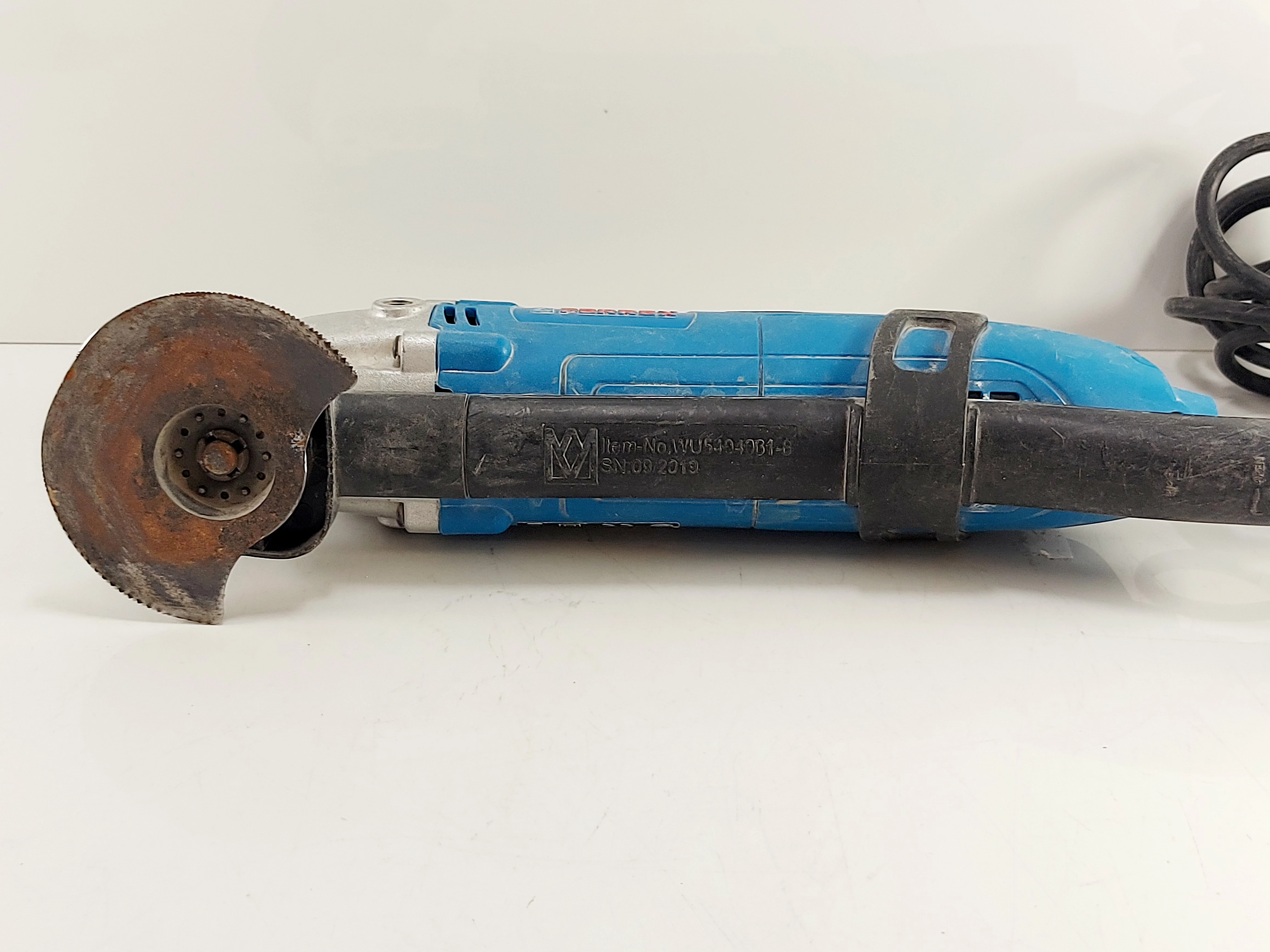 szlifierka-oscylacyjna-ferrex-fm300-ean-gtin-5901619978870