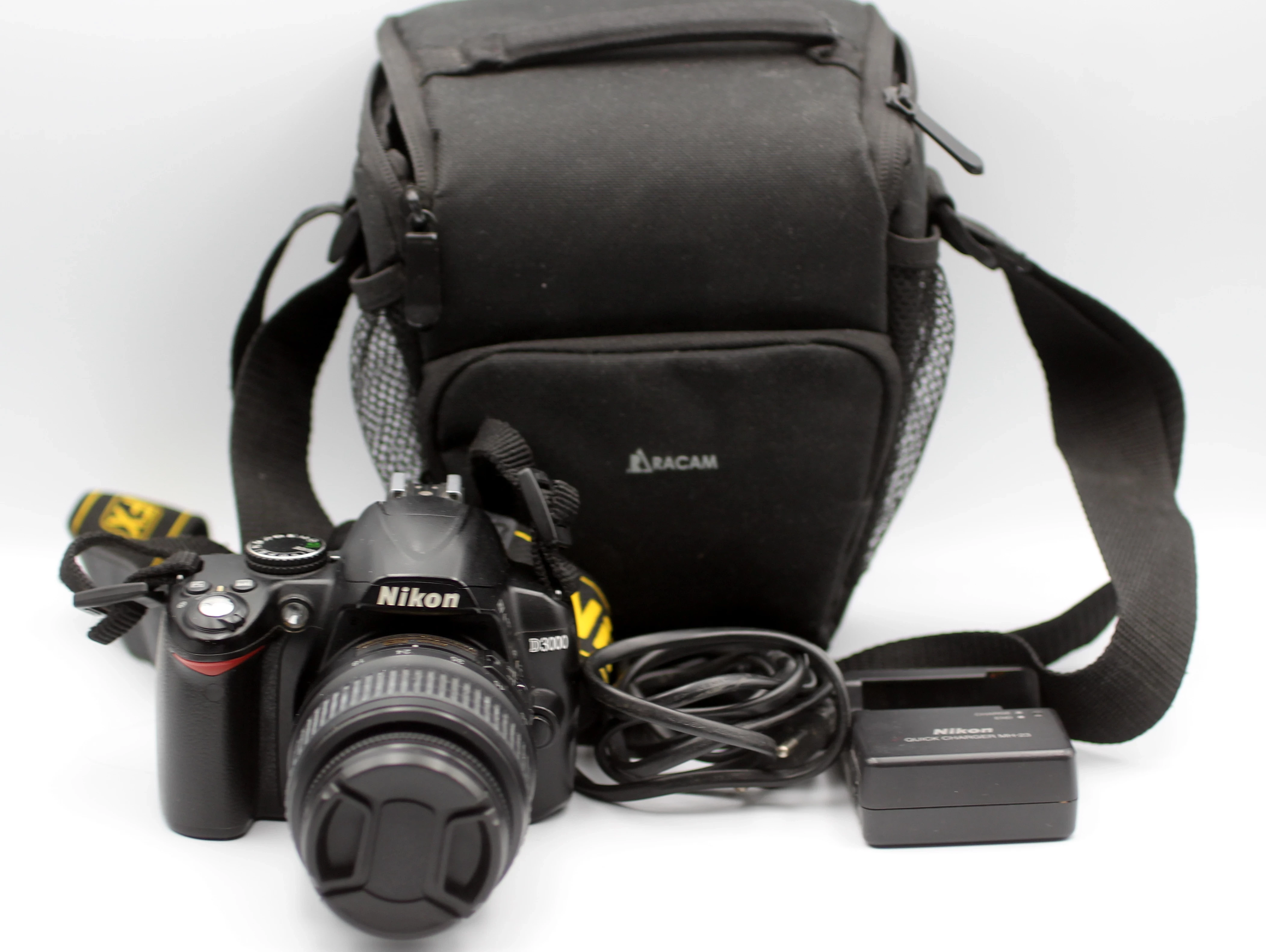 aparat-nikon-d300-z-obiektywem-lad-pokrowiec-komisji-edukacji-narodowej-63-warszawa