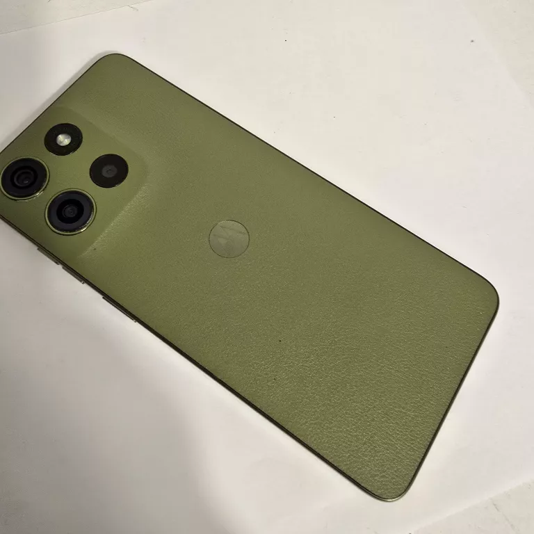 telefon-motorola-moto-g15-przekatna-ekranu-678