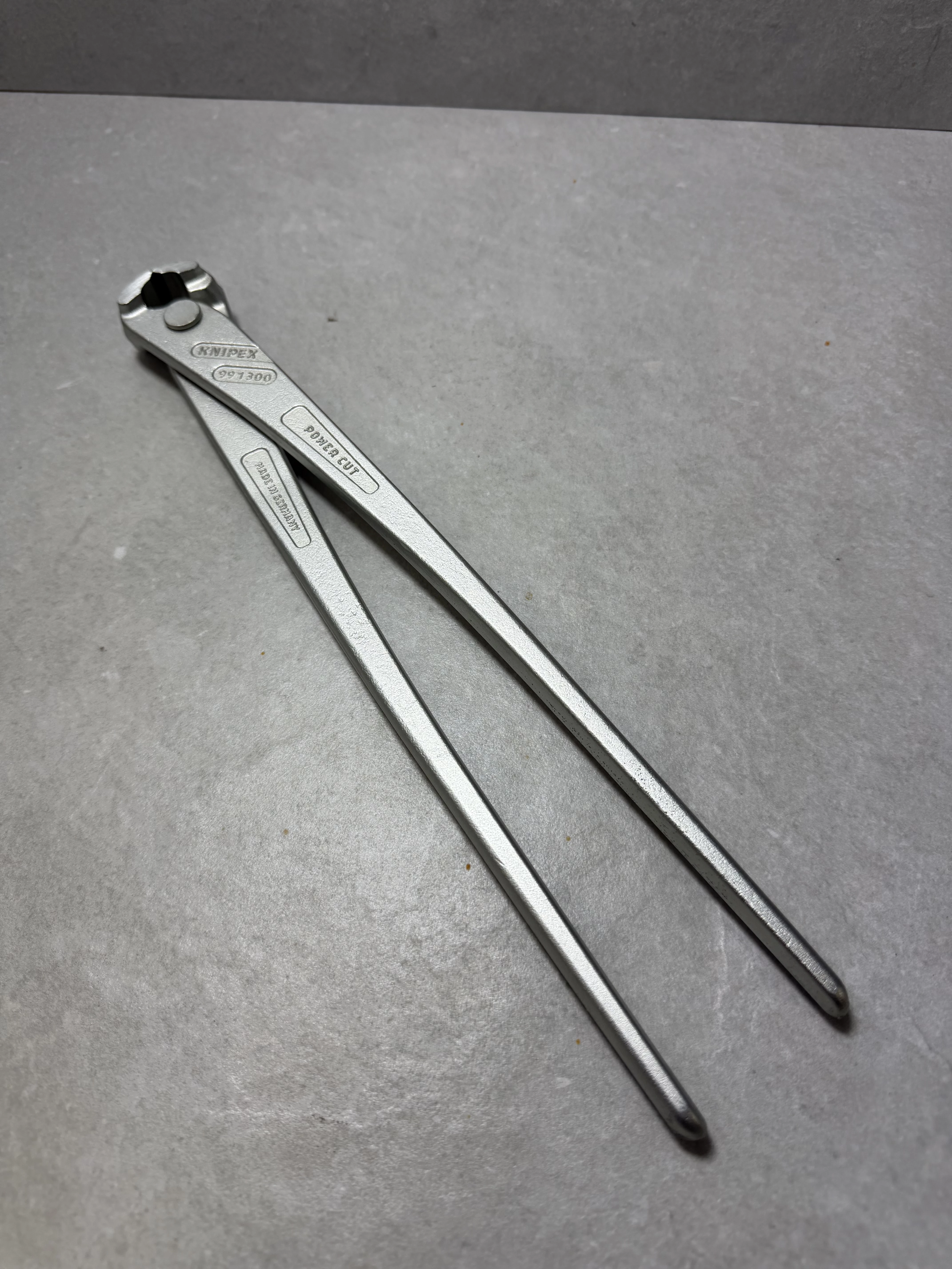 cegi-knipex-991300-osiedle-niepodleglosci-1-krakow