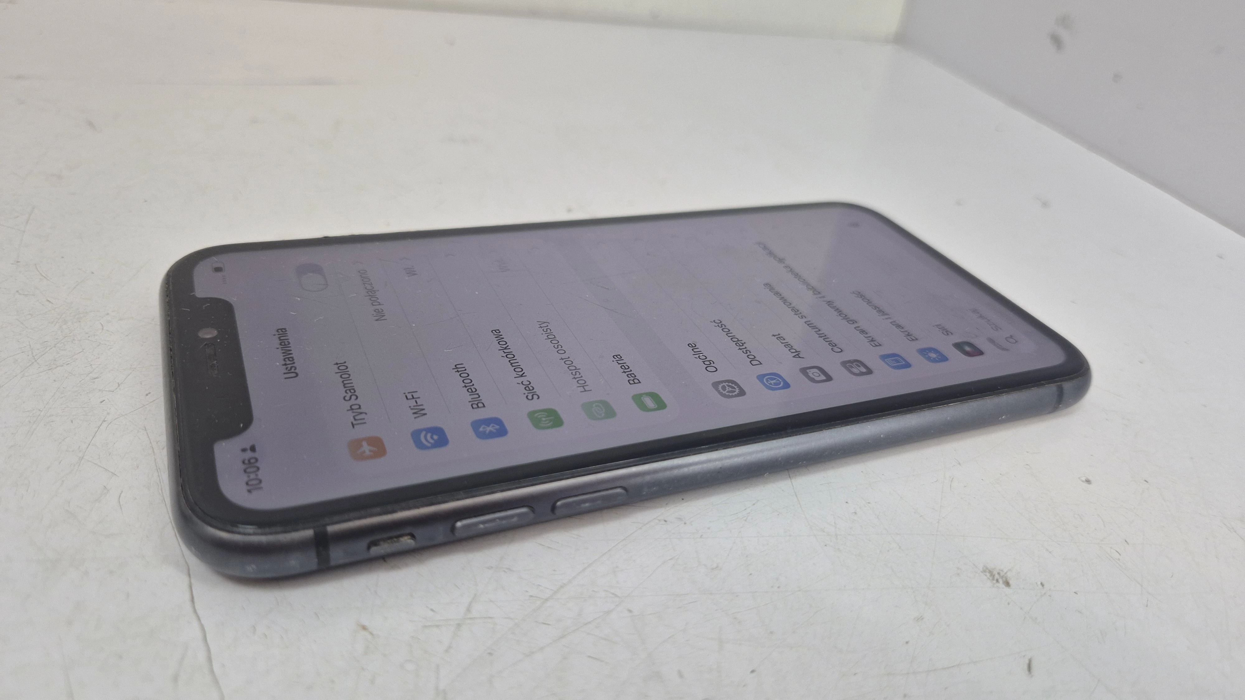 telefon-iphone-11-73-kondycja-baterii-pamiec-ram-202865-214121