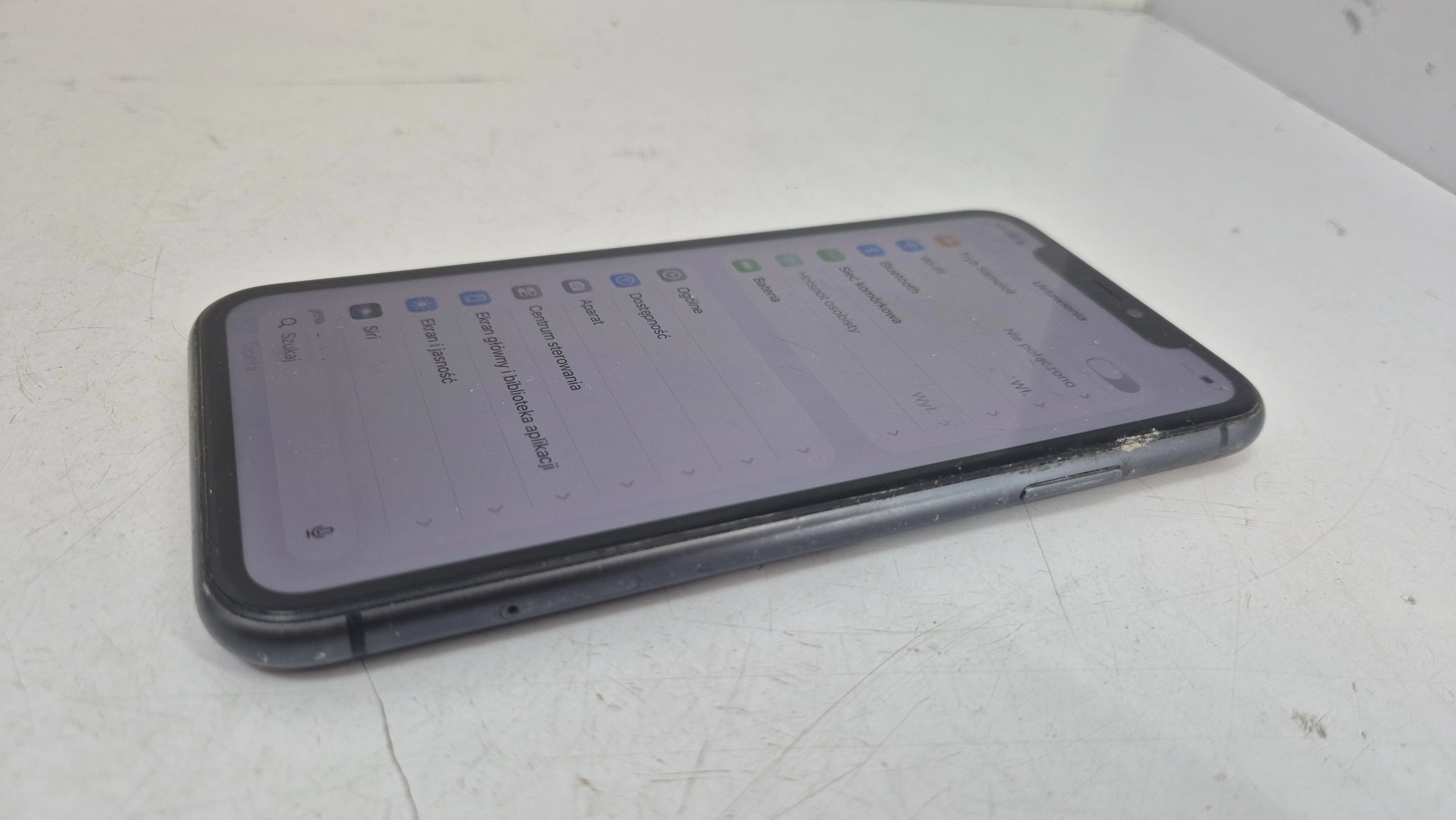 telefon-iphone-11-73-kondycja-baterii-typ-202685-212929