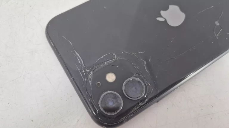 telefon-iphone-11-73-kondycja-baterii-transmisja-danych-217-512