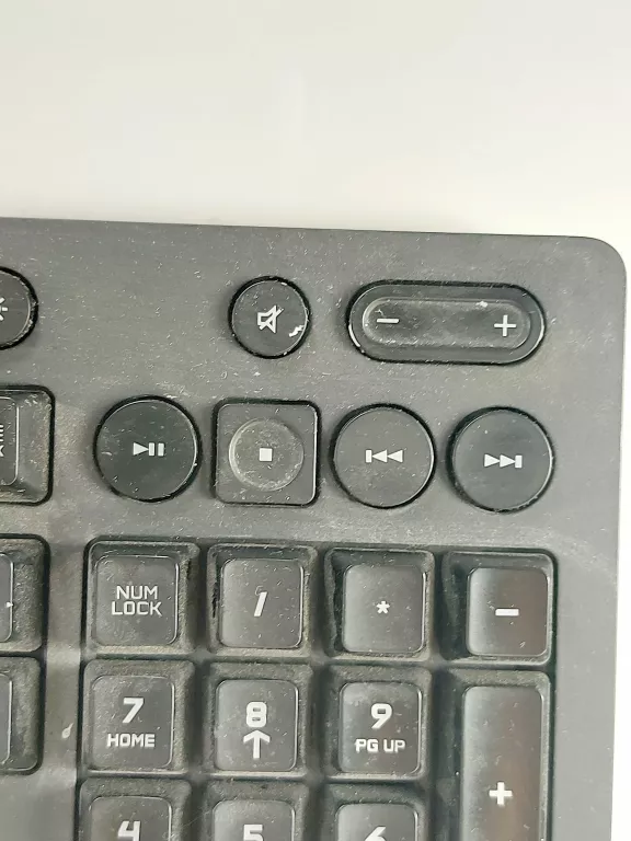 klawiatura-przewodowa-logitech-g213-prodigy-ean-gtin-5099206065970