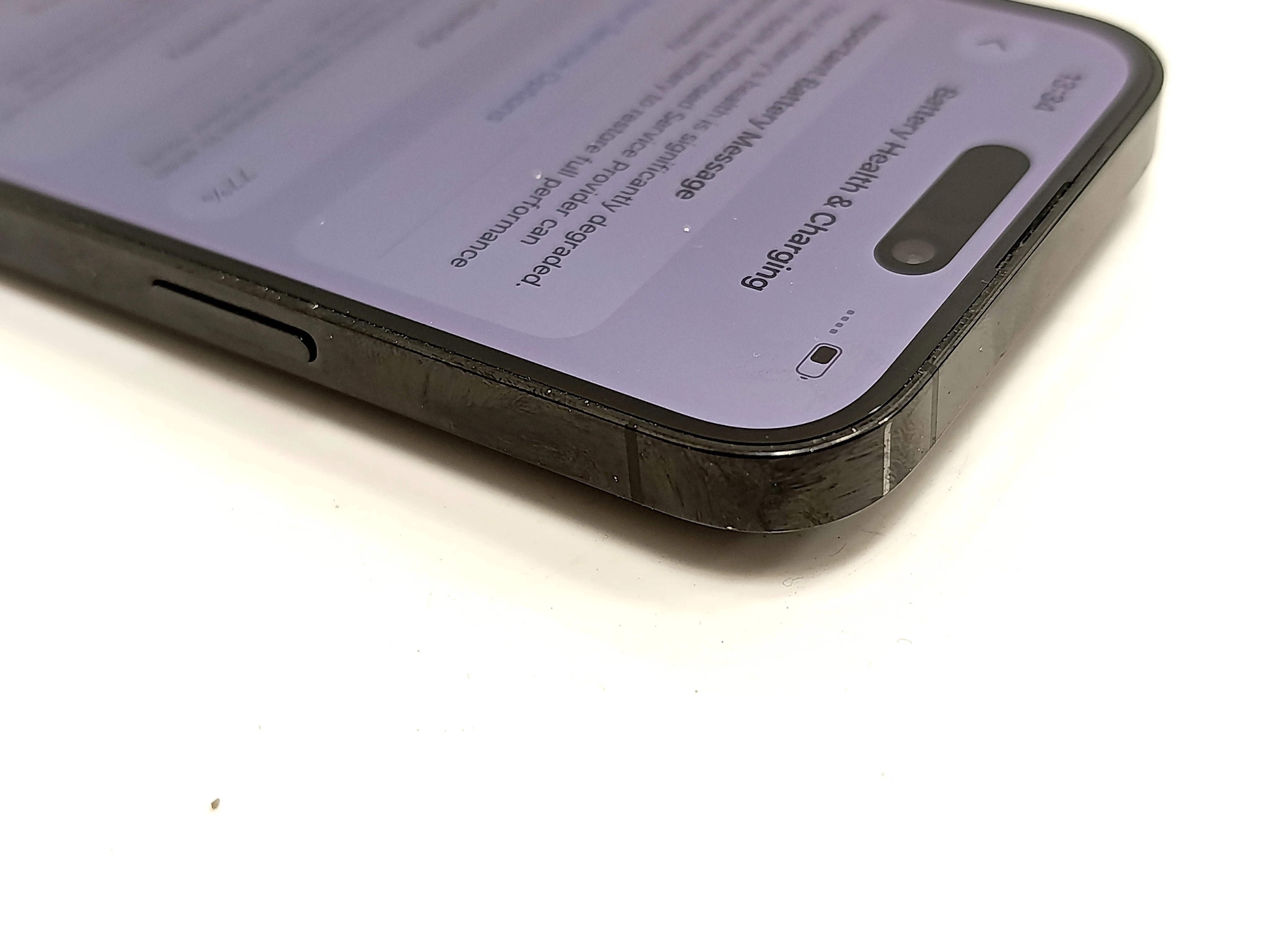 telefon-iphone-14-pro-128gb-przekatna-ekranu-610