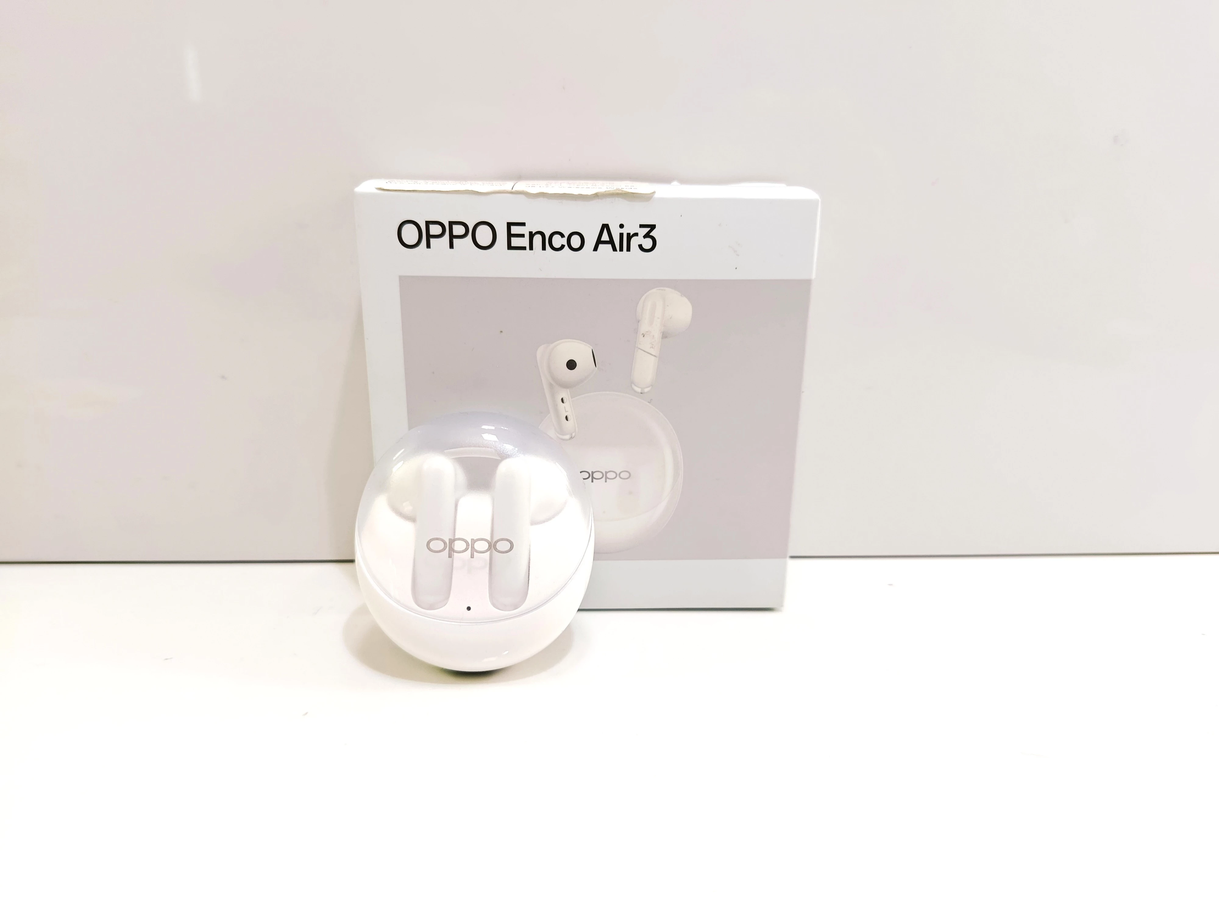 sluchawki-oppo-enco-air-3-biale-glowna-62-poznan-ska-x