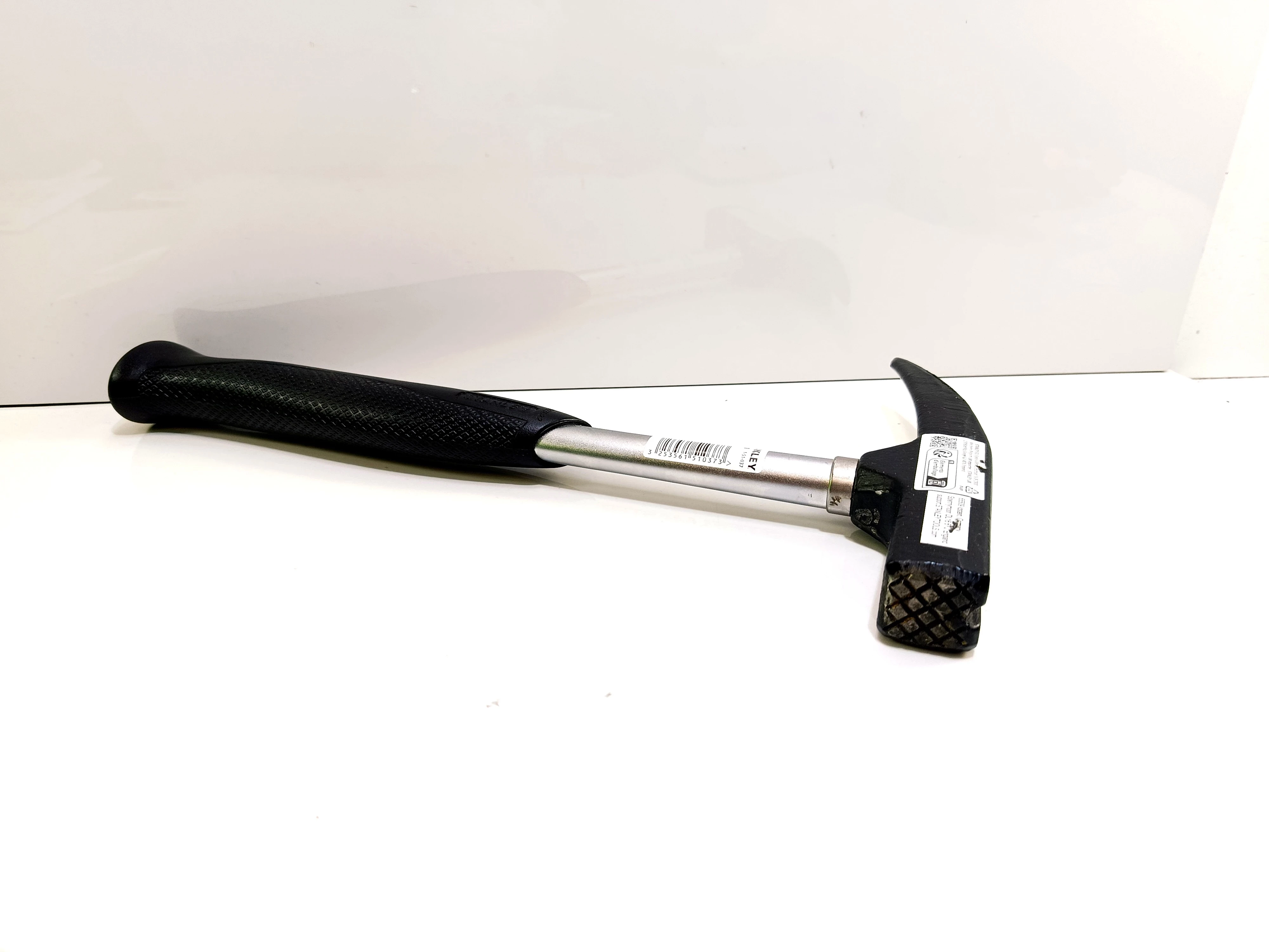 mlotek-ciesielski-stanley-600gr-stan-11323-2